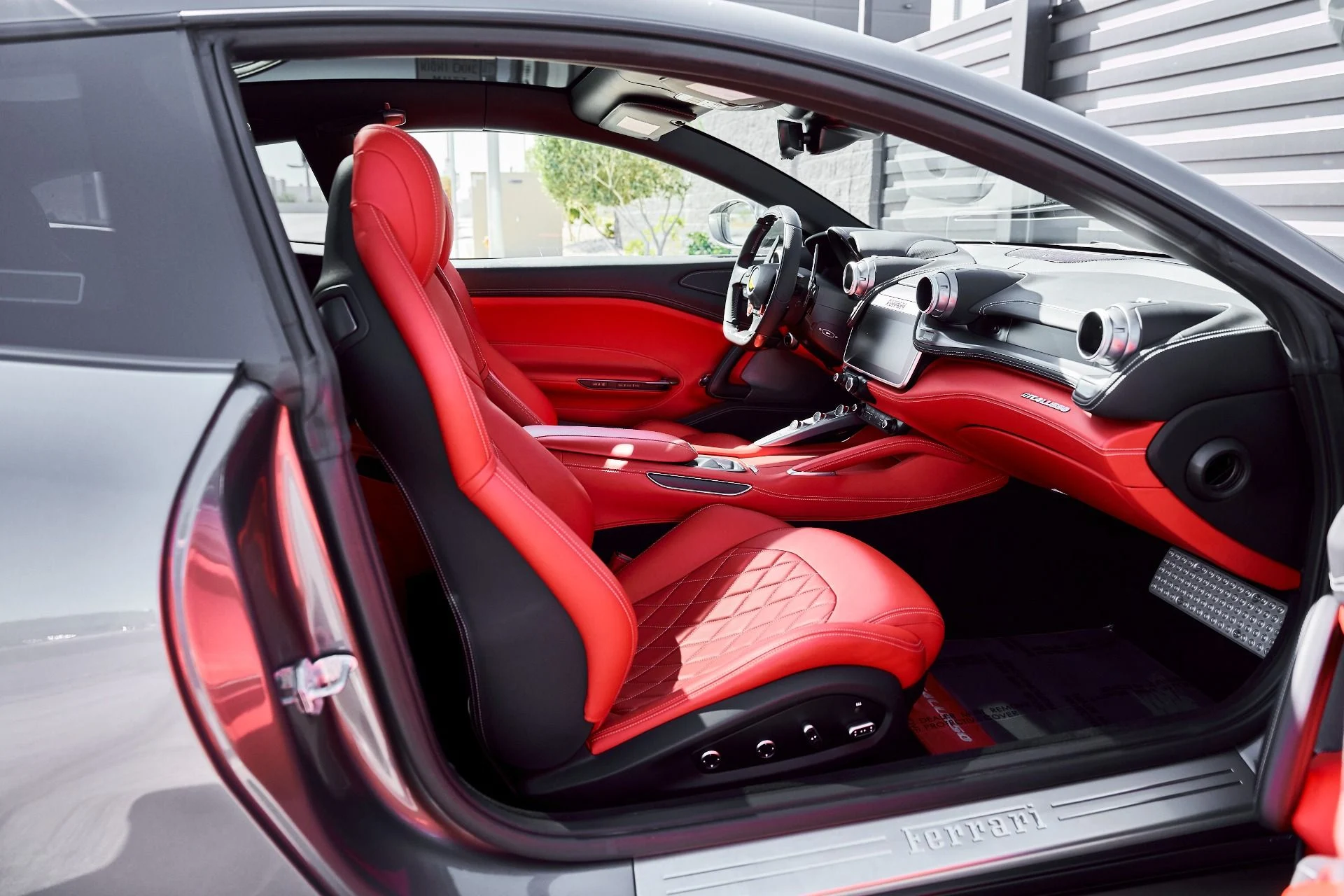 mph030_3623600809_Used_2020_Ferrari_GTC_4_Lusso_V12_1773162253_b36a6f0d15