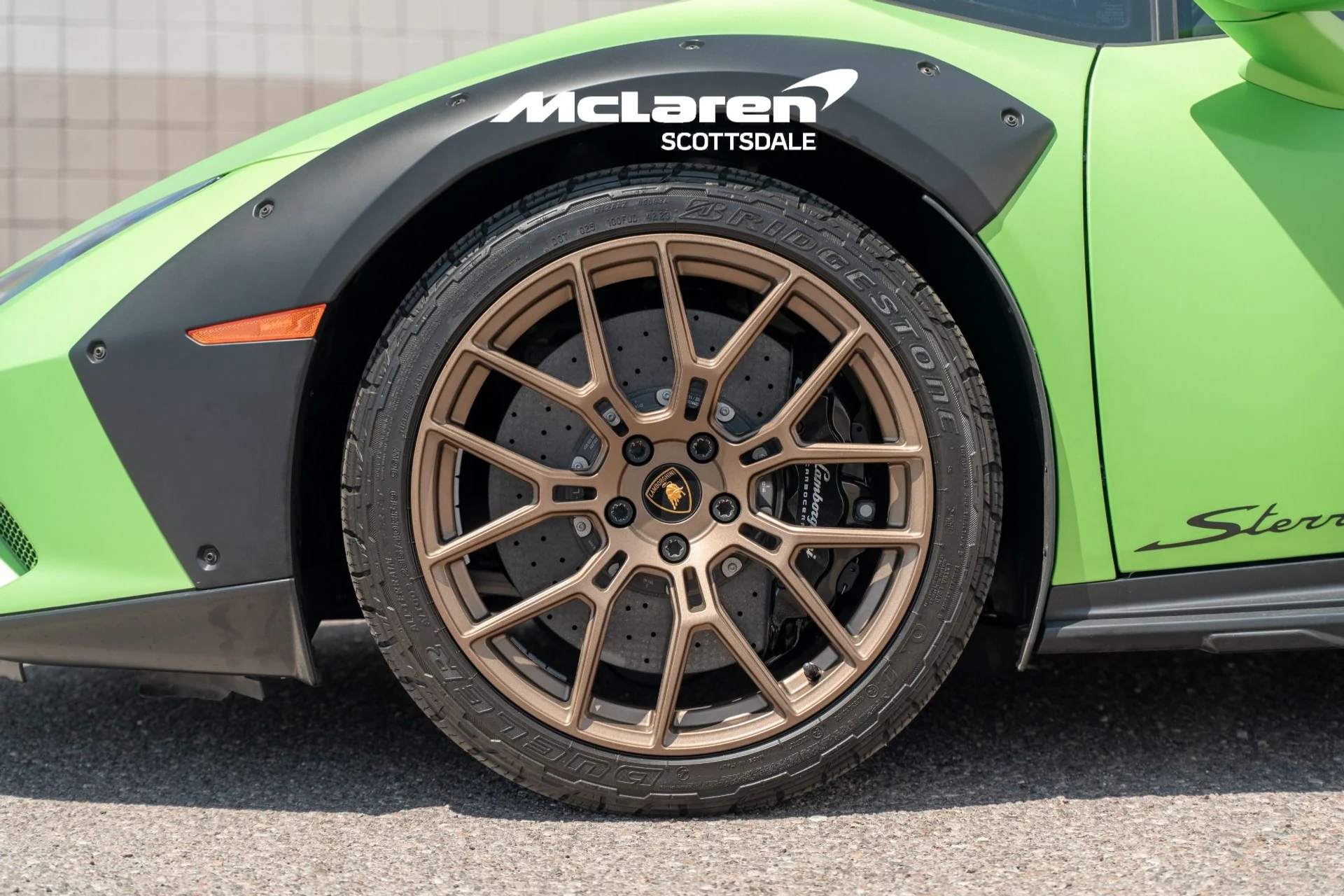 mph030_3625401222_Used_2024_LAMBORGHINI_HURACAN_STERRATO_Sterrato_1788547213_36092934ce