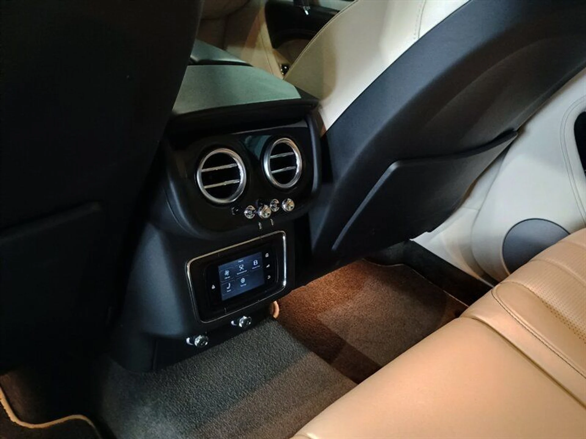 mph030_3628117237_efbbae431b_800_042913fc7a