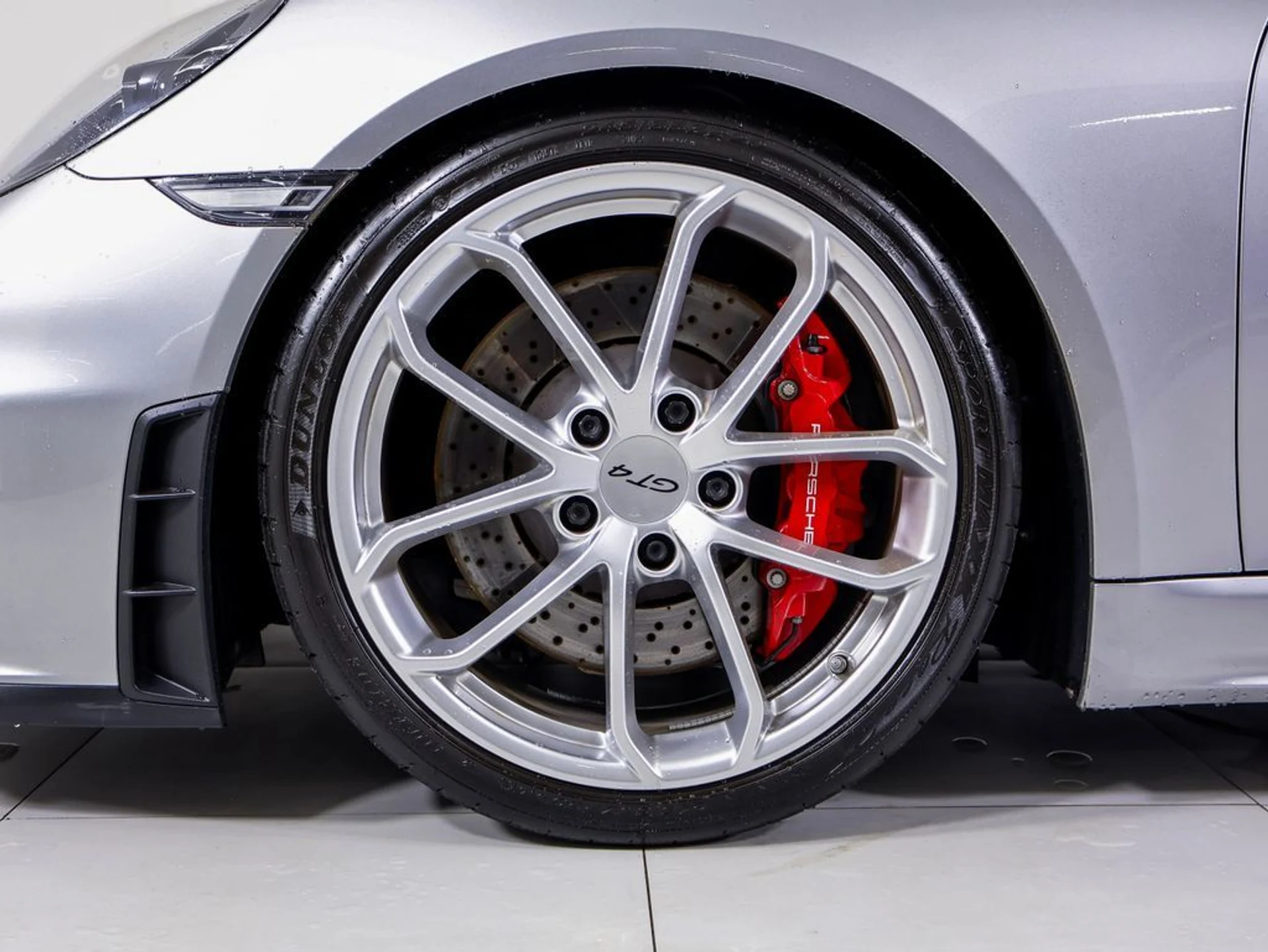 mph030_3634568435_58d4cfc4fe1e812c7f730cea45b5f417x_6189104b97