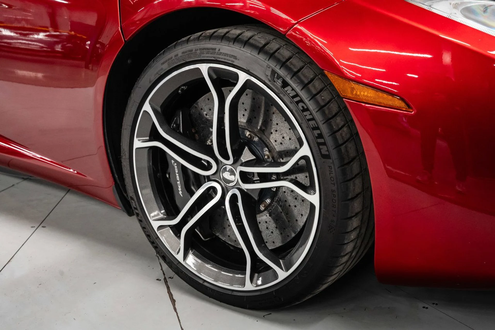 mph030_3644396245_mclaren_mp4_12c_2014_7b5e940243