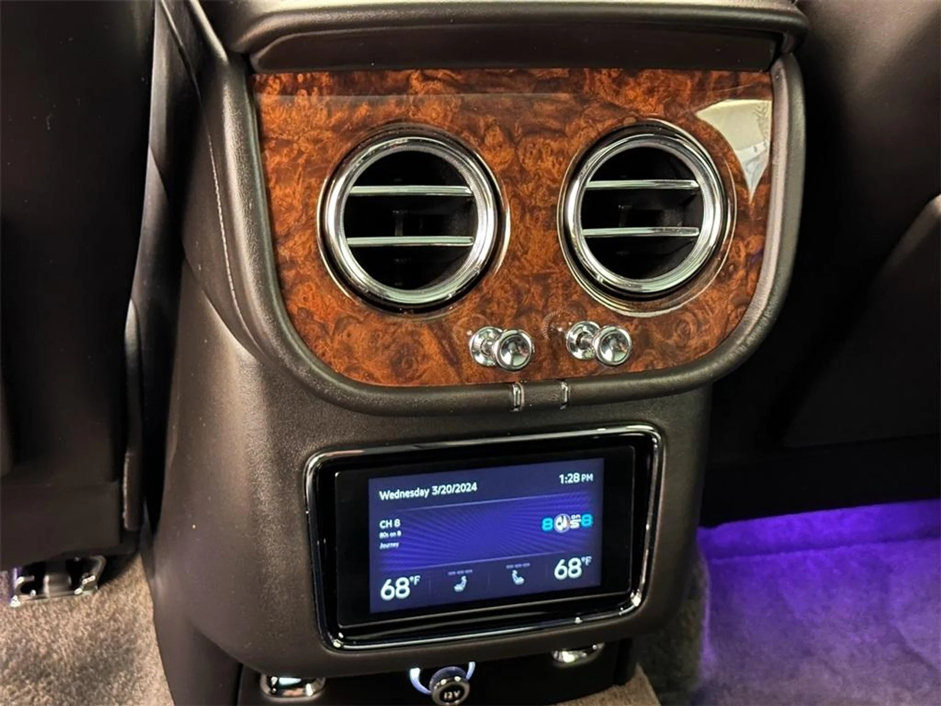 mph030_3665832681_Used_2021_Bentley_Bentayga_V8_1715724604_22740573d6