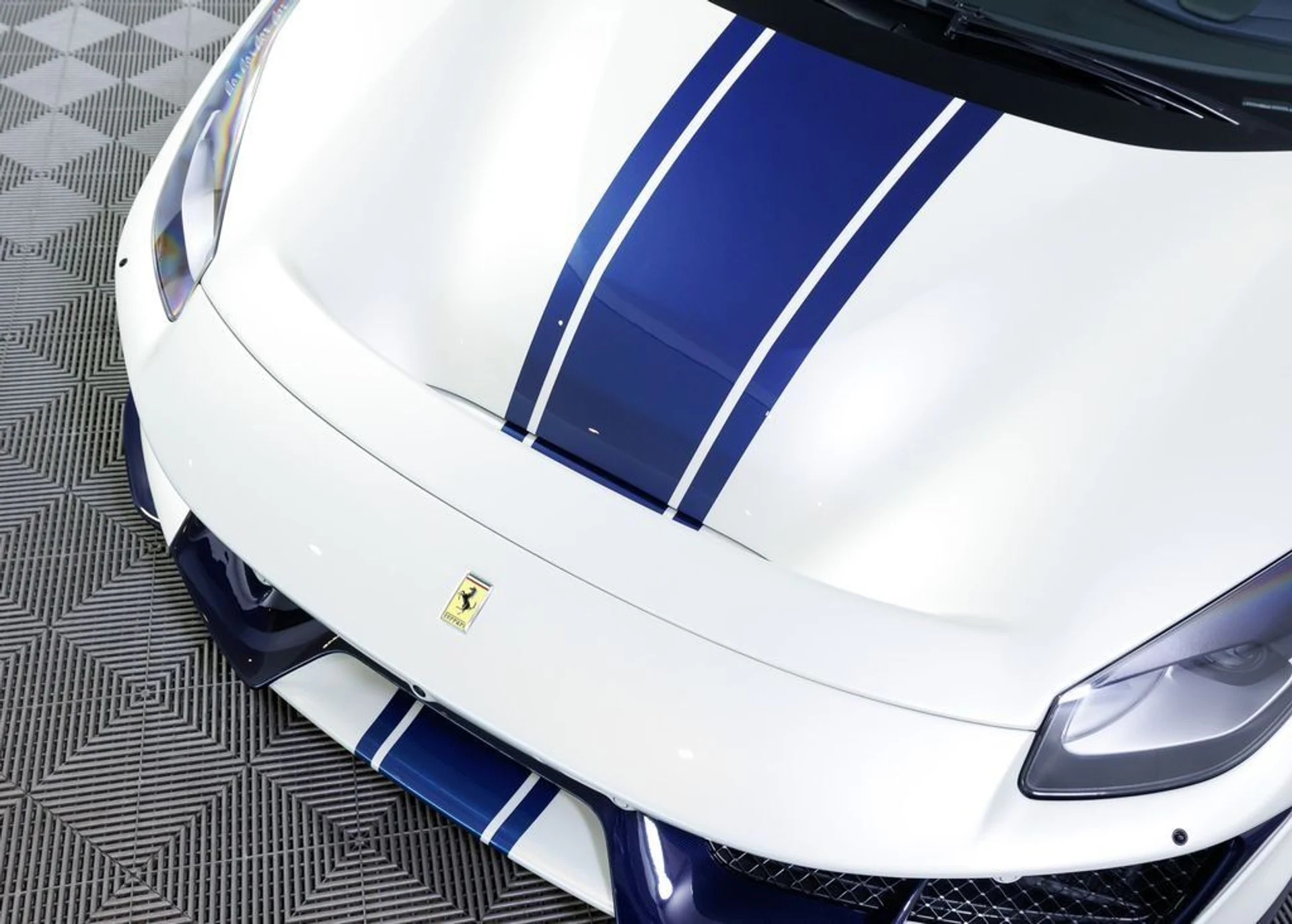 mph030_3667969205_27ac32aa89f7fcbd5f9e6bb8e78821a4_36be4990fc