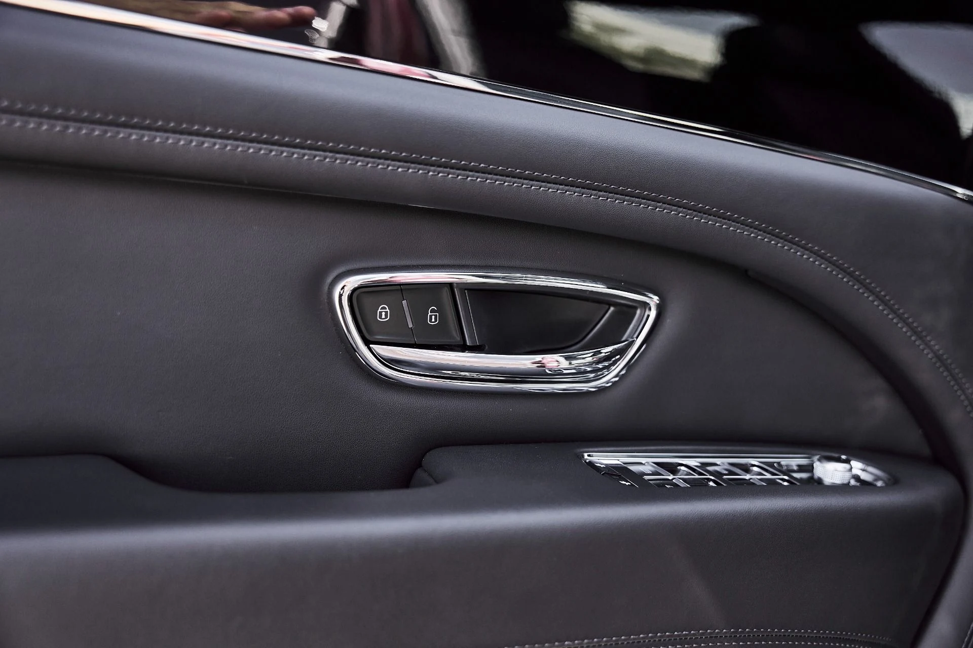 mph030_3668542419_Used_2022_Bentley_Bentayga_S_1781229440_9a89eef191
