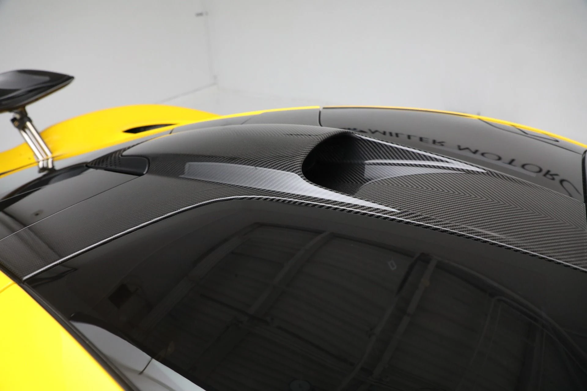 mph030_3672280942_Used_2015_Mc_Laren_P1_960a8efe6f