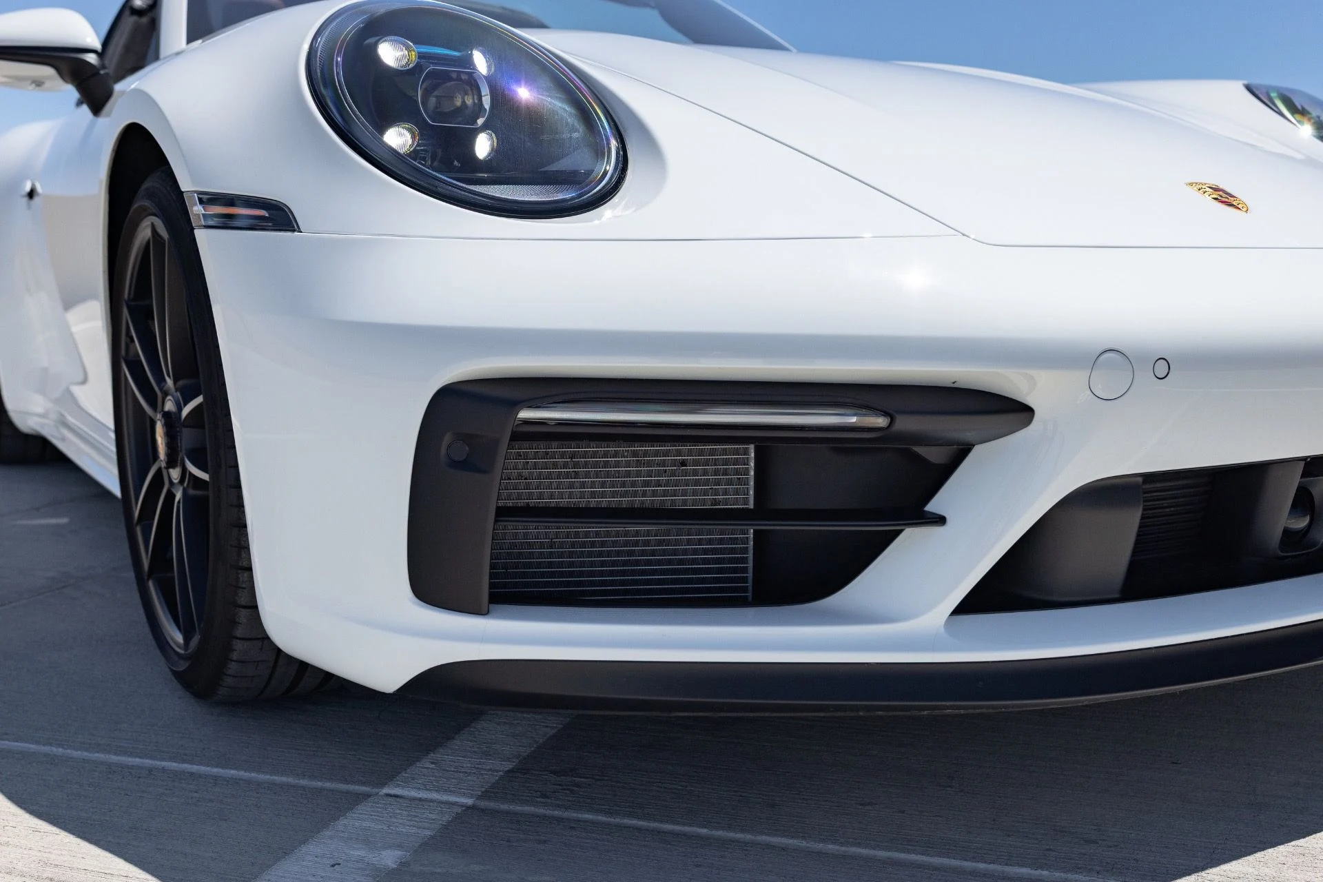mph030_3683094887_Used_2024_Porsche_911_Targa_4_GTS_1781911832_2069b1864a