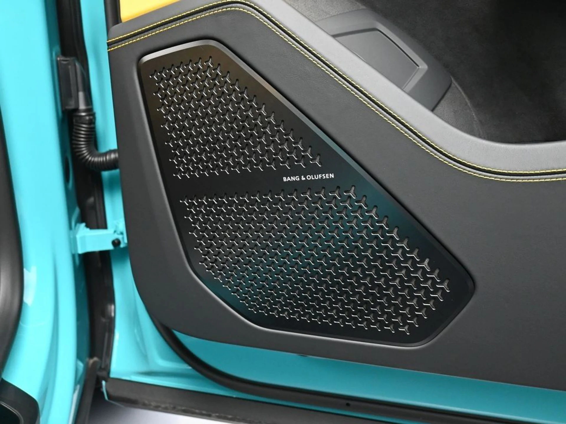 mph030_3694711073_ee0c68328b3ee7c0caf901573838b3a6_51e66645eb