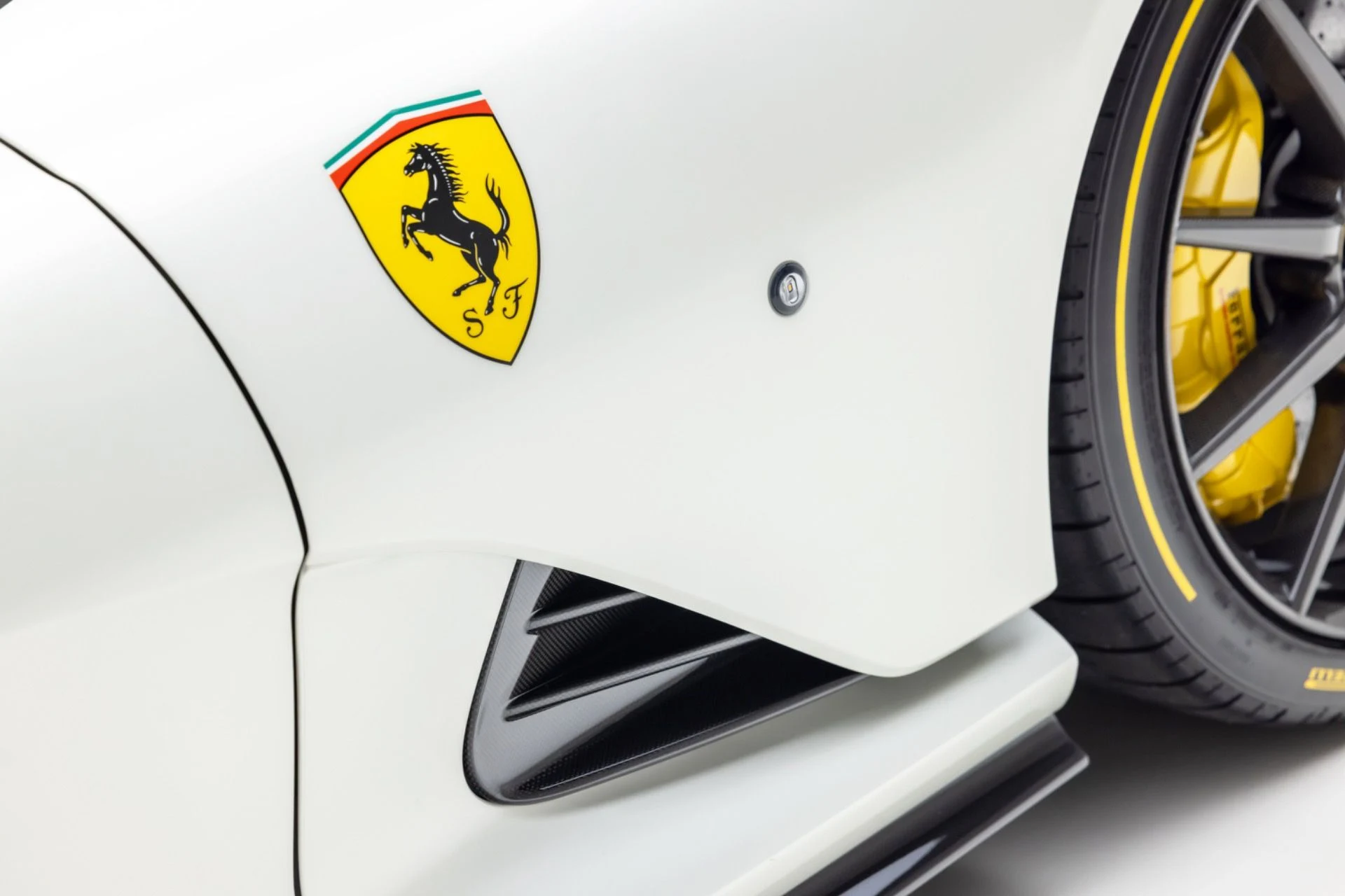 mph030_369520241_13030_p31_l_bc17ef400f