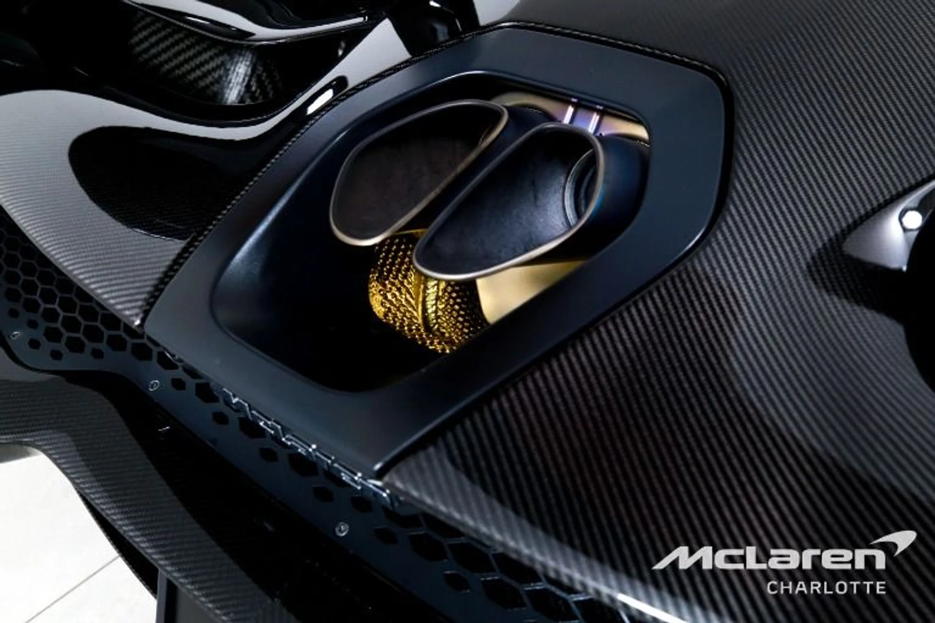 mph030_3705432088_Used_2019_Mc_Laren_Senna_0afd4dd13c