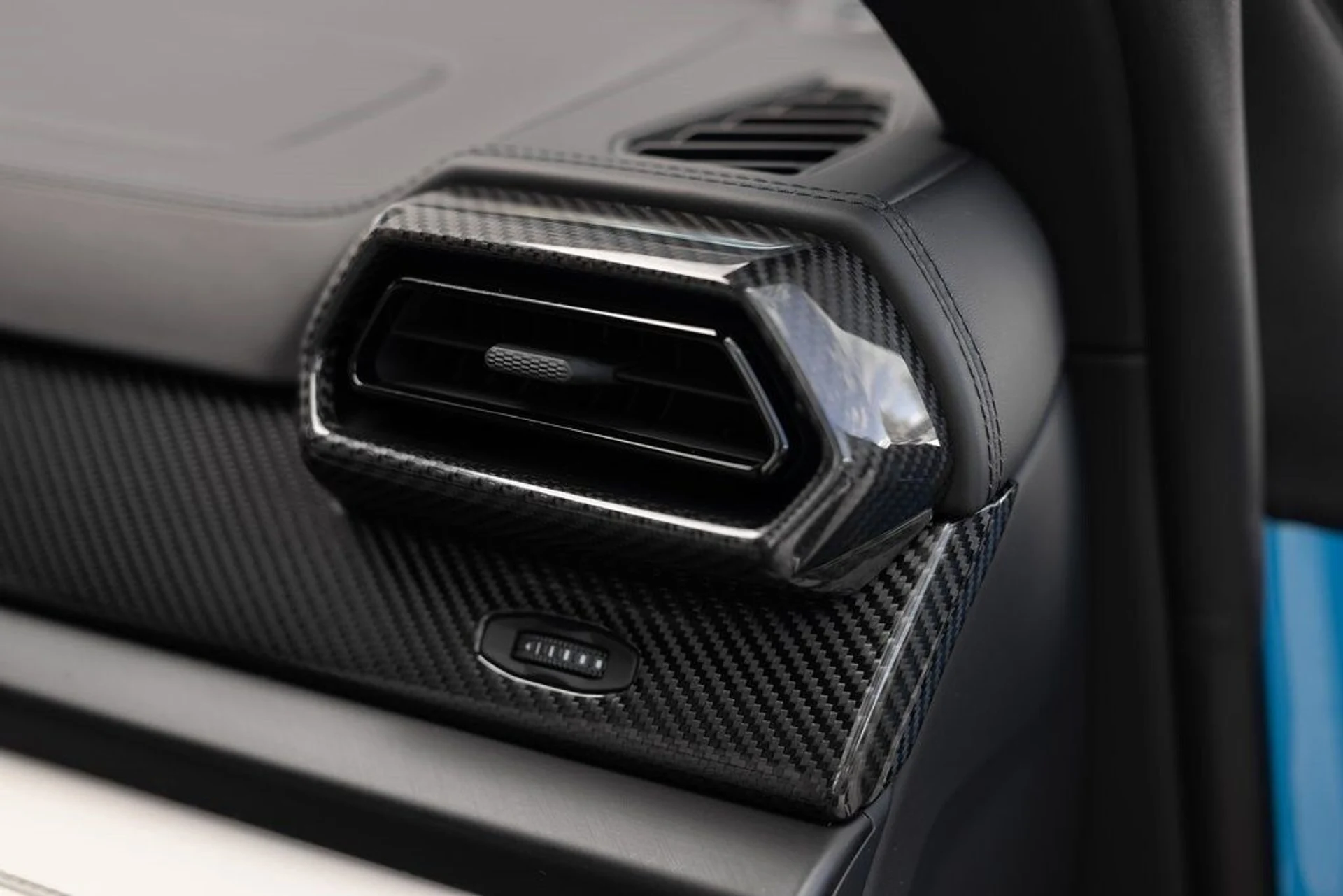 mph030_3707970593_30a20359dfe6496377e6ade91daef9f5x_8b436685f5