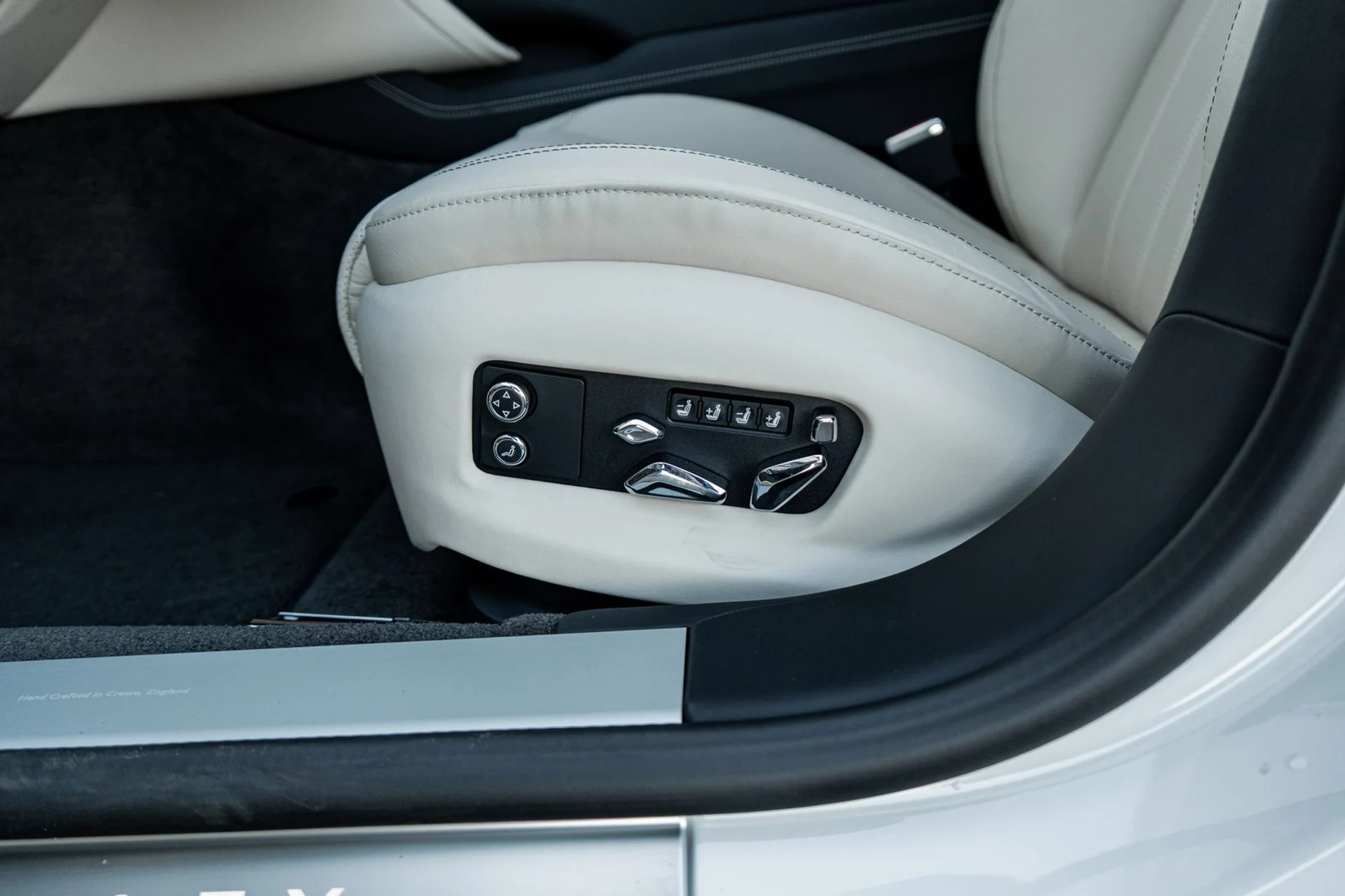 mph030_371018327_dd745a6a_850f_409e_93f4_d1af65983232_6e8b69ba74