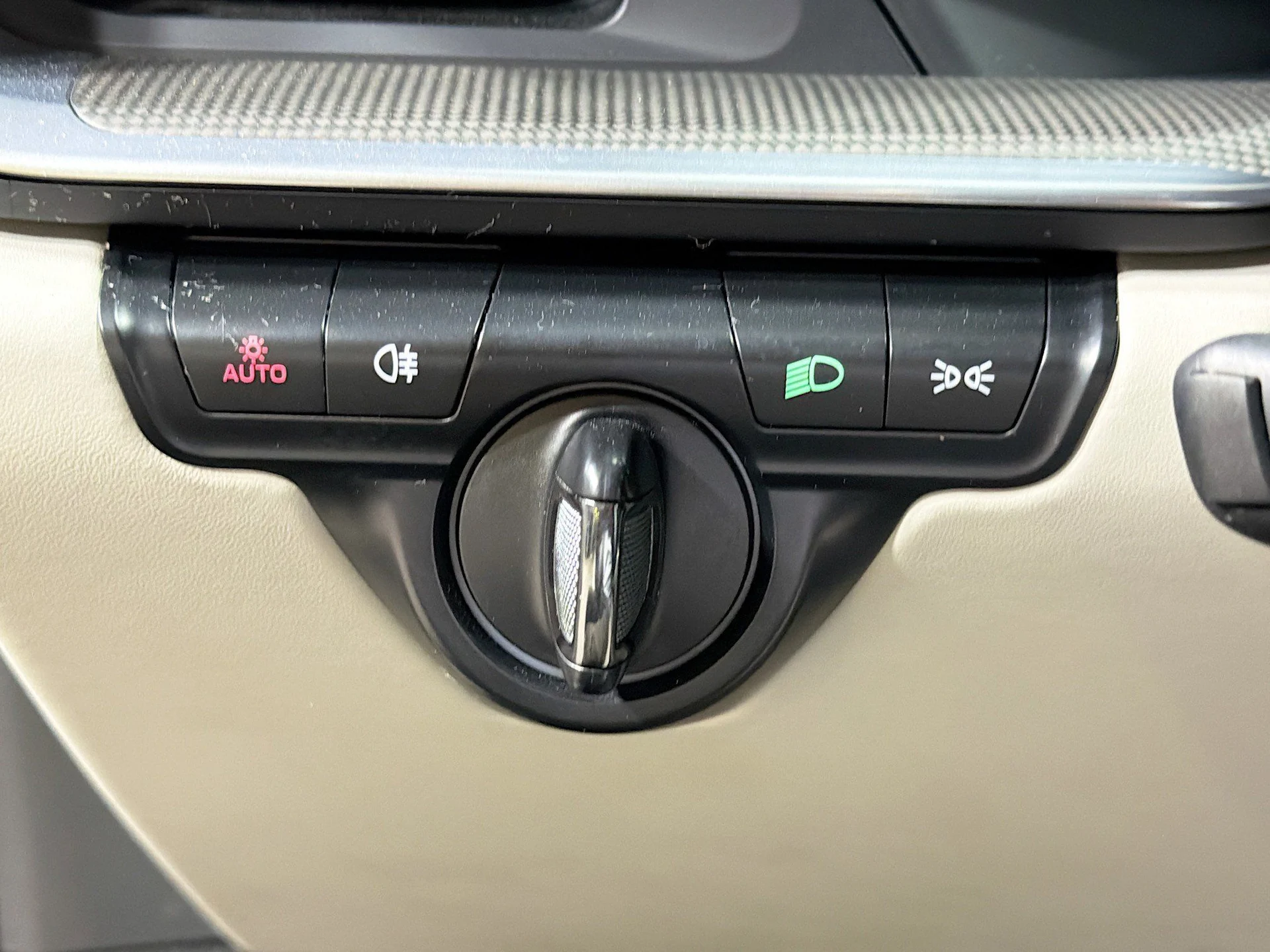 mph030_3711483653_dfe02925fca80d39895c8823df048f29_66697d0390