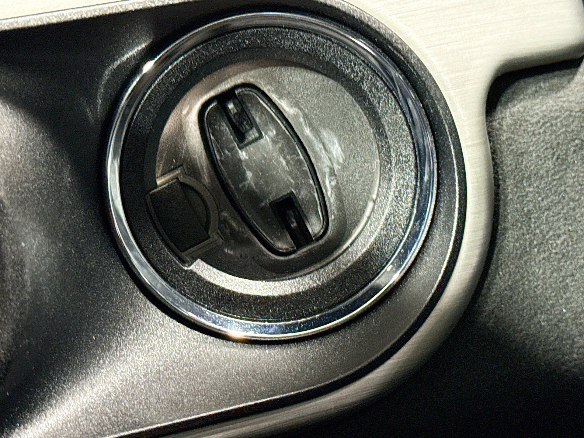 mph030_3717855876_777e2178a832f9382cb16ea291bcb294_39b237c59a