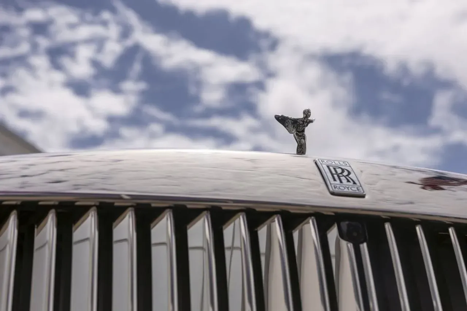 mph030_3727738350_48f87642cd734bc69dcff13de4f3e08e_49e5236d6e