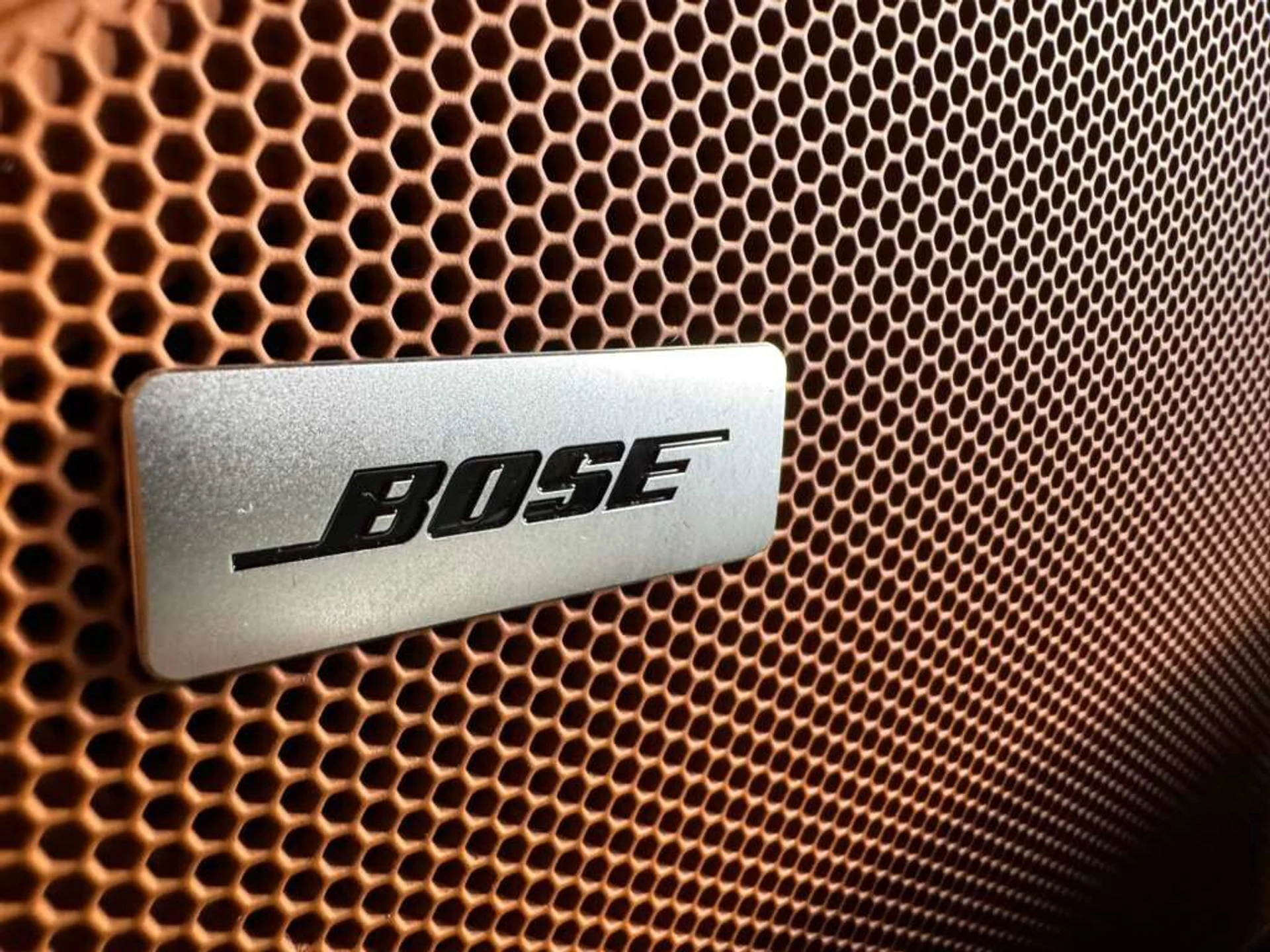 mph030_373535692_b1c997b0a29a3eec080c3f59bdc23afa_338a2106d9