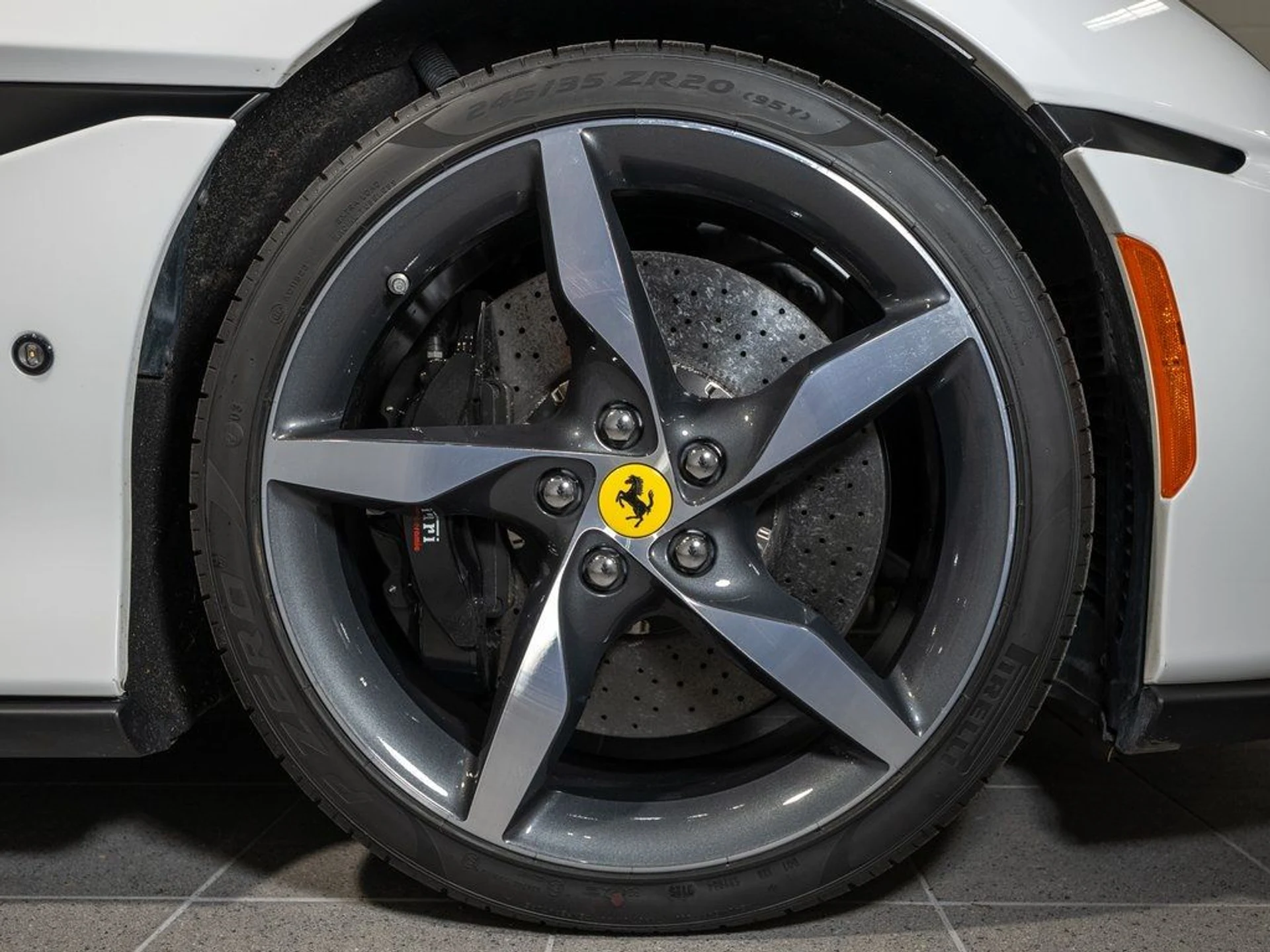 mph030_373635933_image_31_c8e79456da