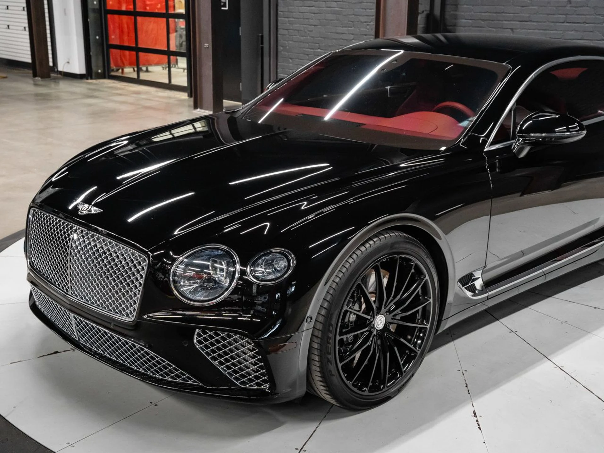 mph030_3741439383_bentley_continental_2020_032a5fd39e