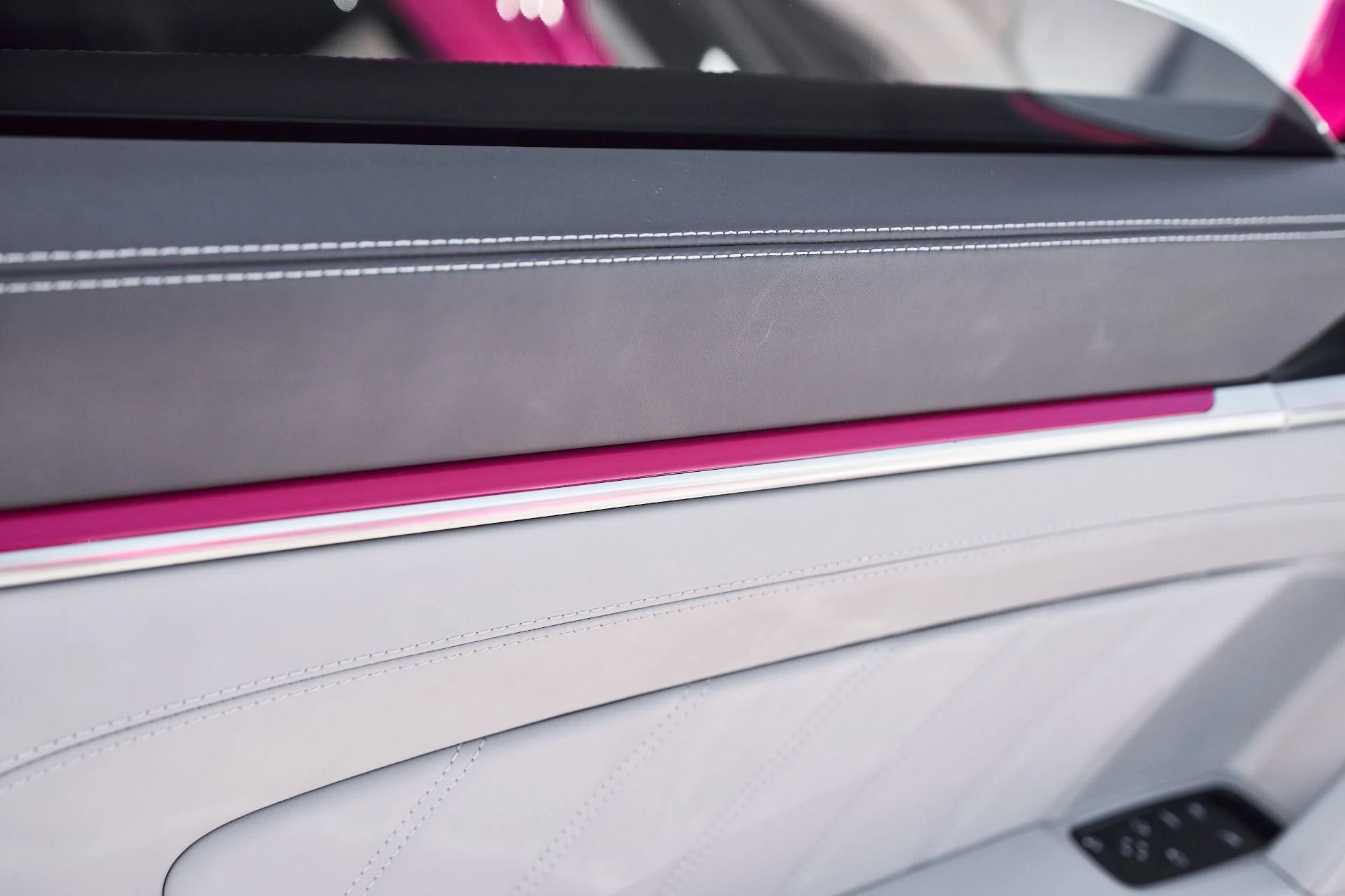 mph030_3741945164_Used_2023_Porsche_911_Turbo_1762568151_7185c69229