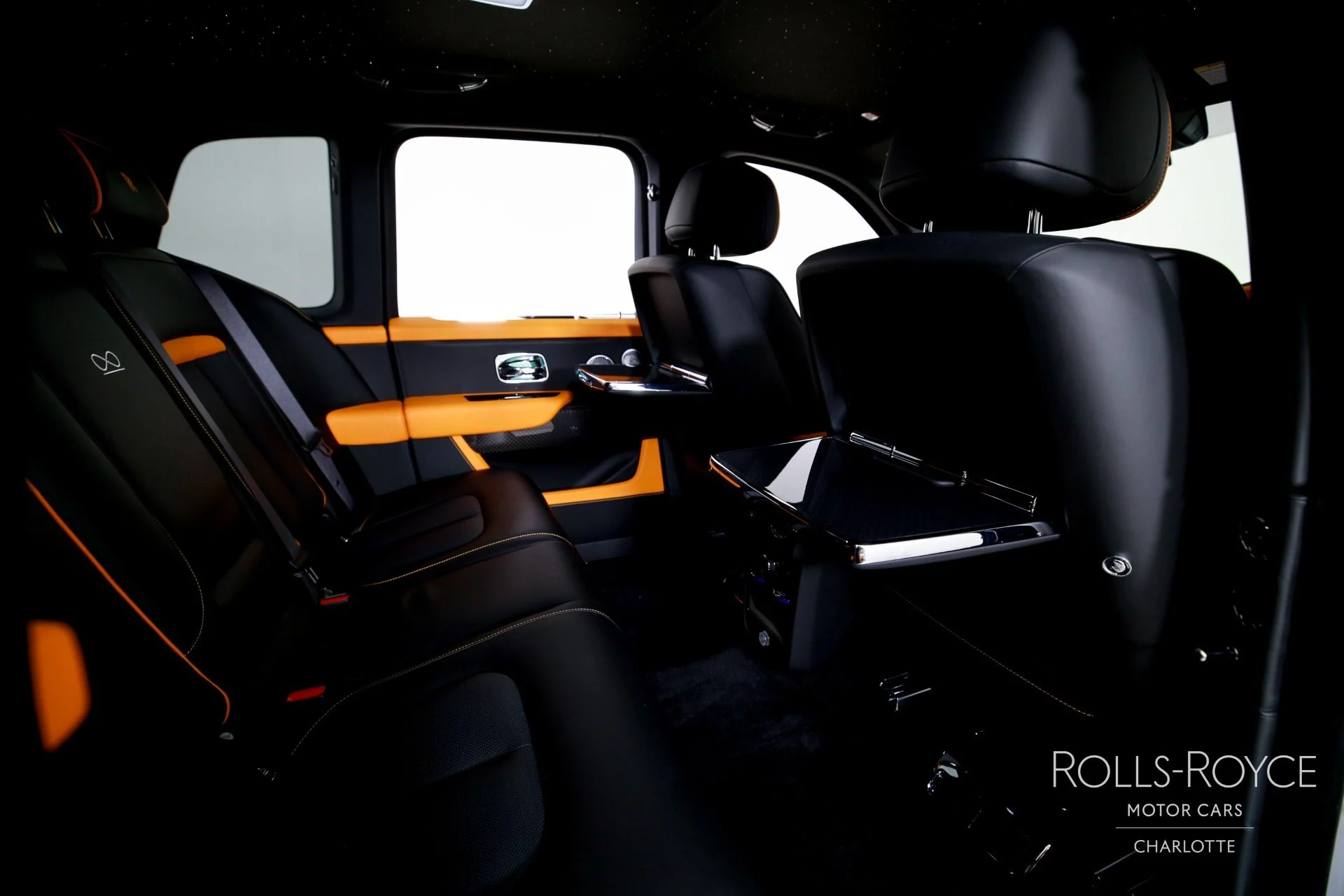 mph030_3746977642_Used_2026_Rolls_Royce_Black_Badge_Cullinan_1771362063_53fbbb66d5
