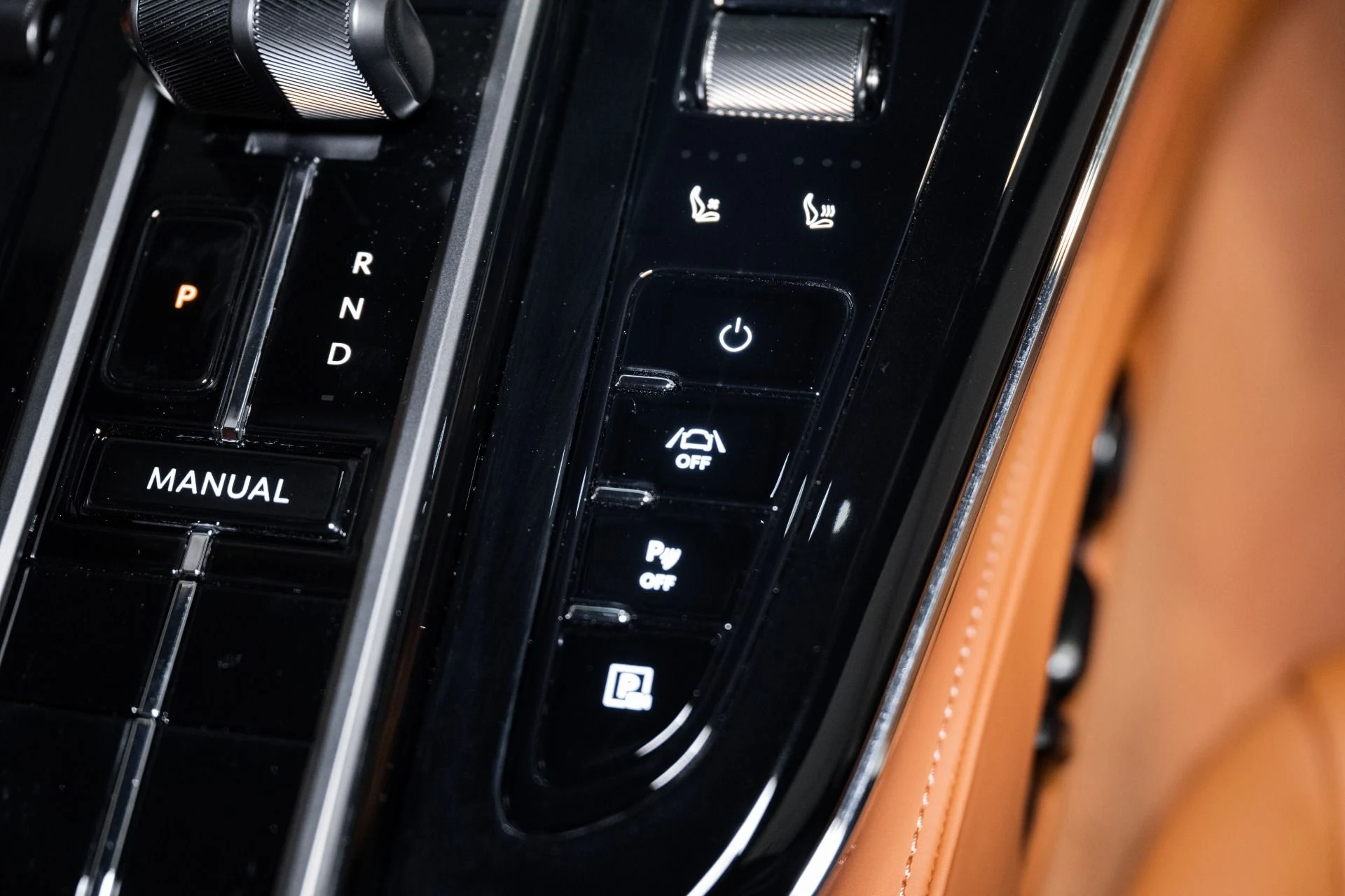 mph030_3749977456_New_2026_Aston_Martin_Vantage_S_Coupe_1767629088_fae37095d8