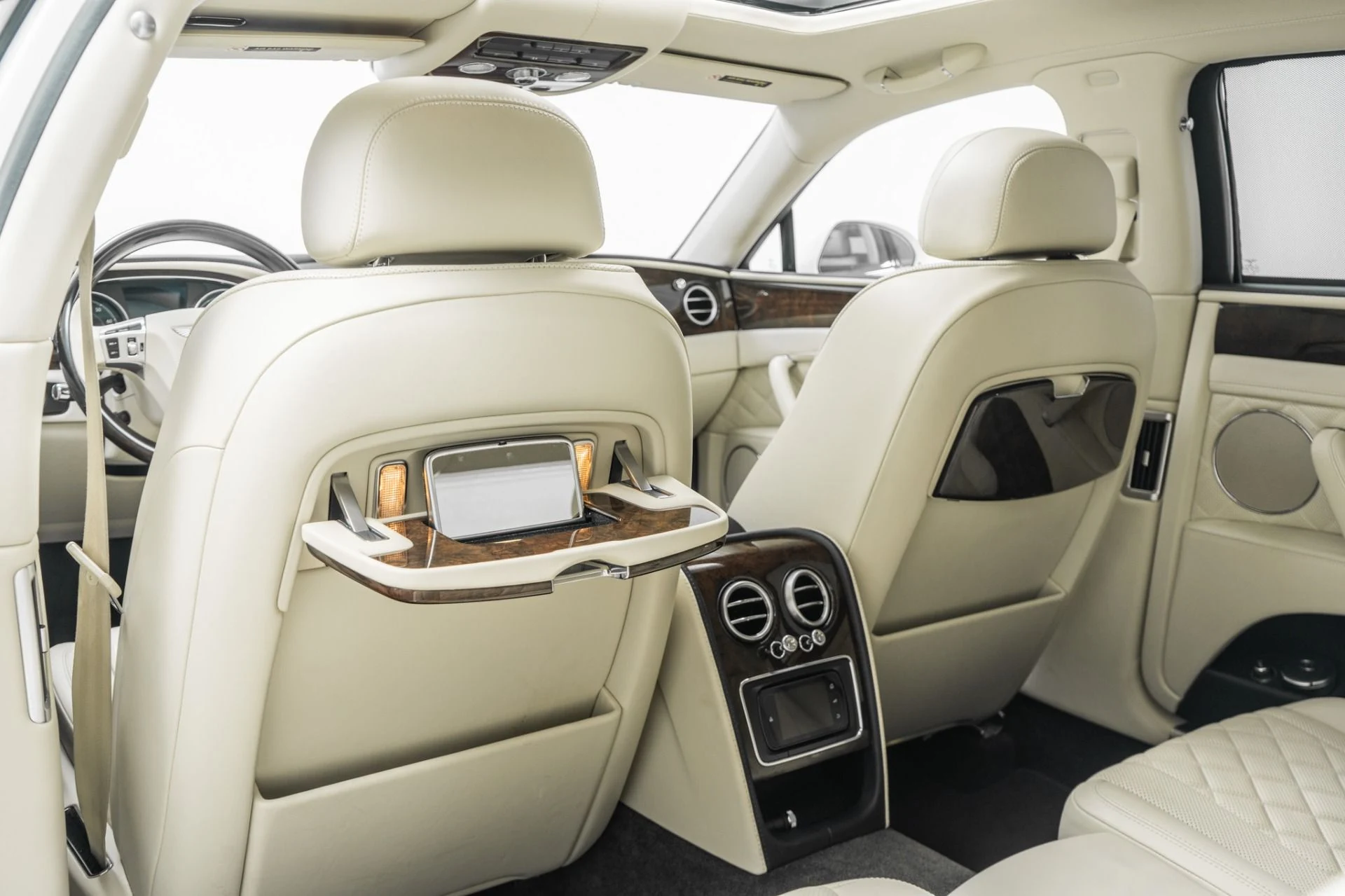 mph030_3755886143_Used_2017_Bentley_Flying_Spur_W12_1784311840_7bab7f1e8a
