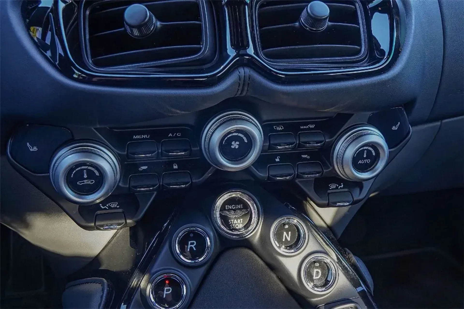 mph030_3763628409_b5a39b912823434c9921d5384aace790_90b1198dd2