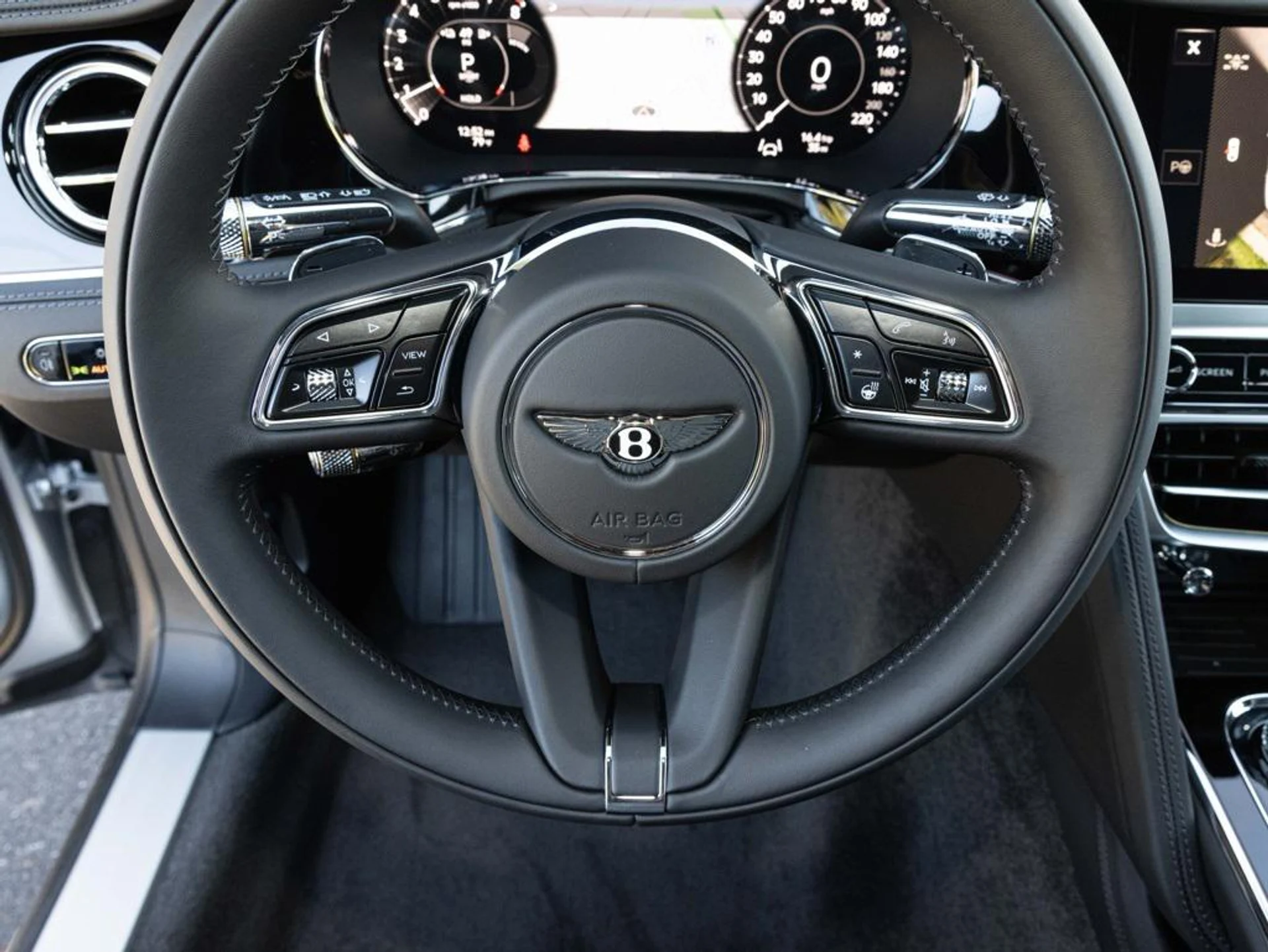 mph030_3780468002_465279750_68f229bbc83056c645fcfeae_79684a405a