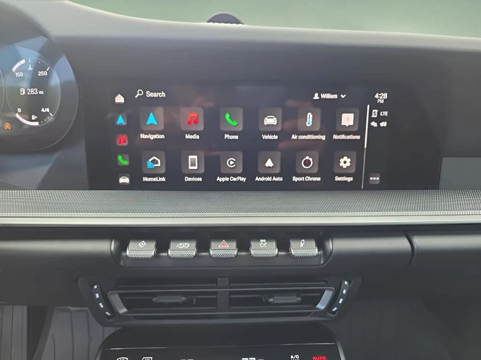 mph030_378938014_b2581f70cc9246a1a78c3343d65ed2d6_a6f6a23ac7