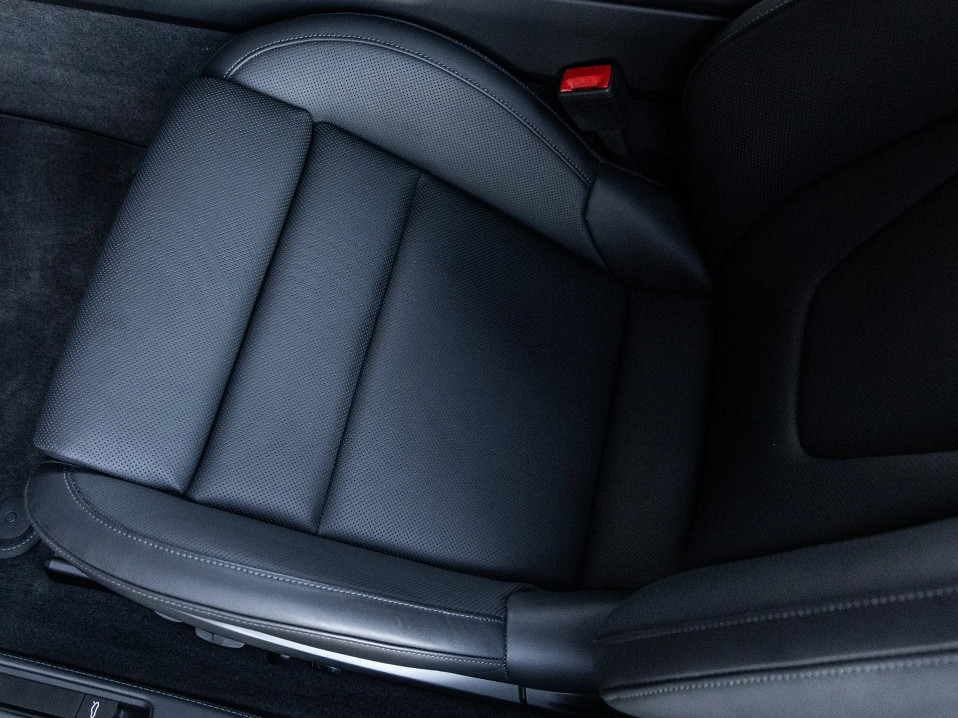 mph030_3805934043_31_58d629a5b4