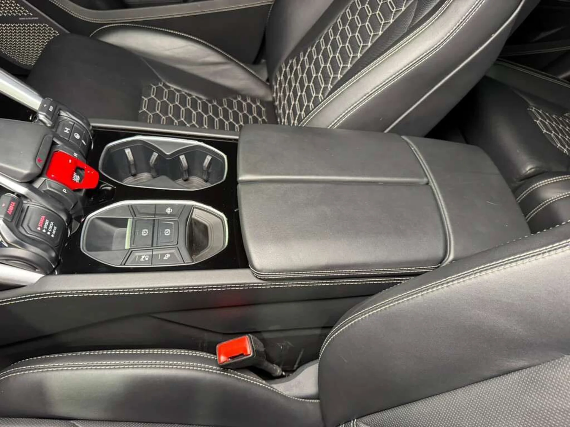 mph030_3812487183_013596f3bd3fe73cd8f58e73cea73e41_83a5c15f93