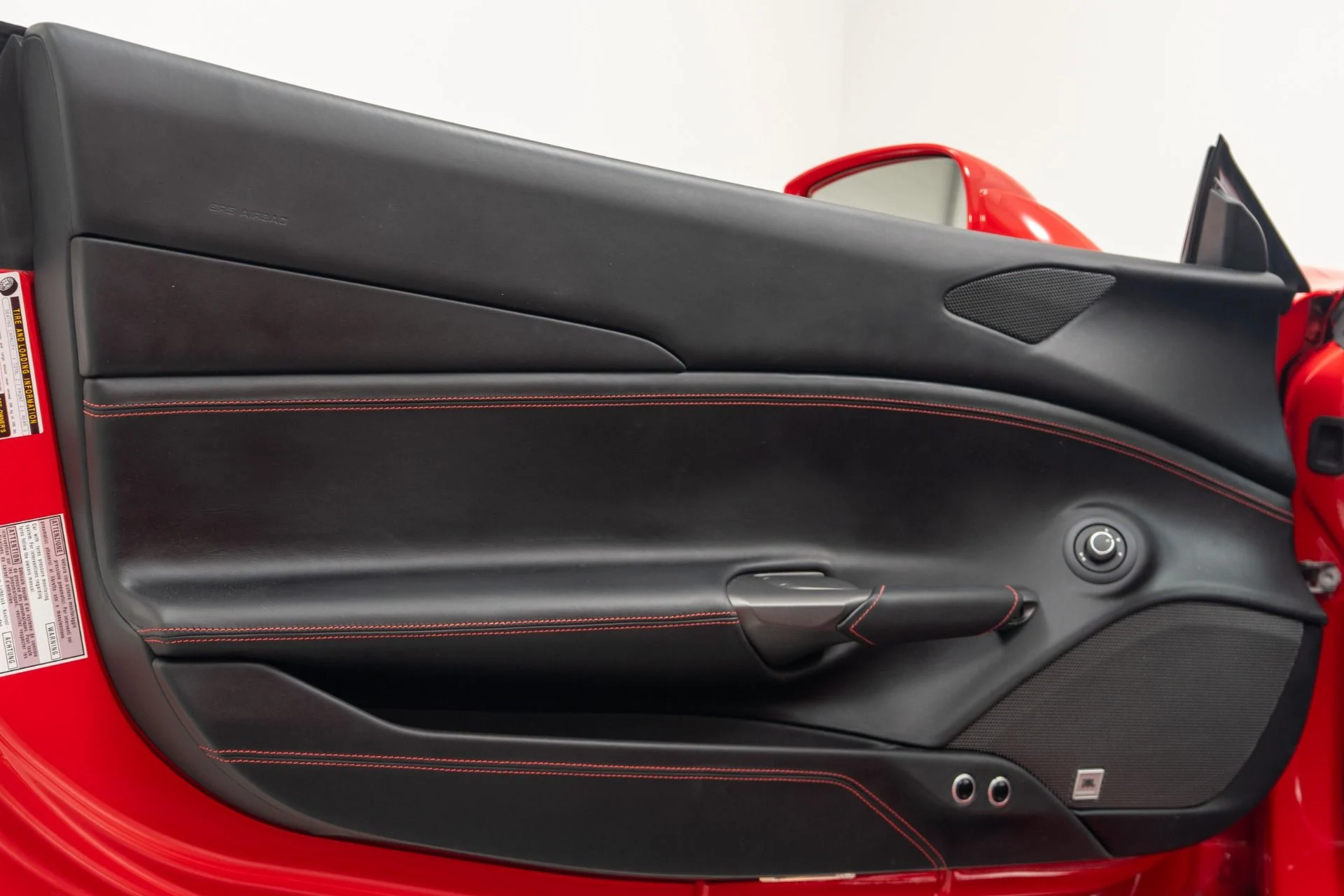 mph030_3813040099_Used_2017_Ferrari_488_Spider_1776892086_70a71700f6