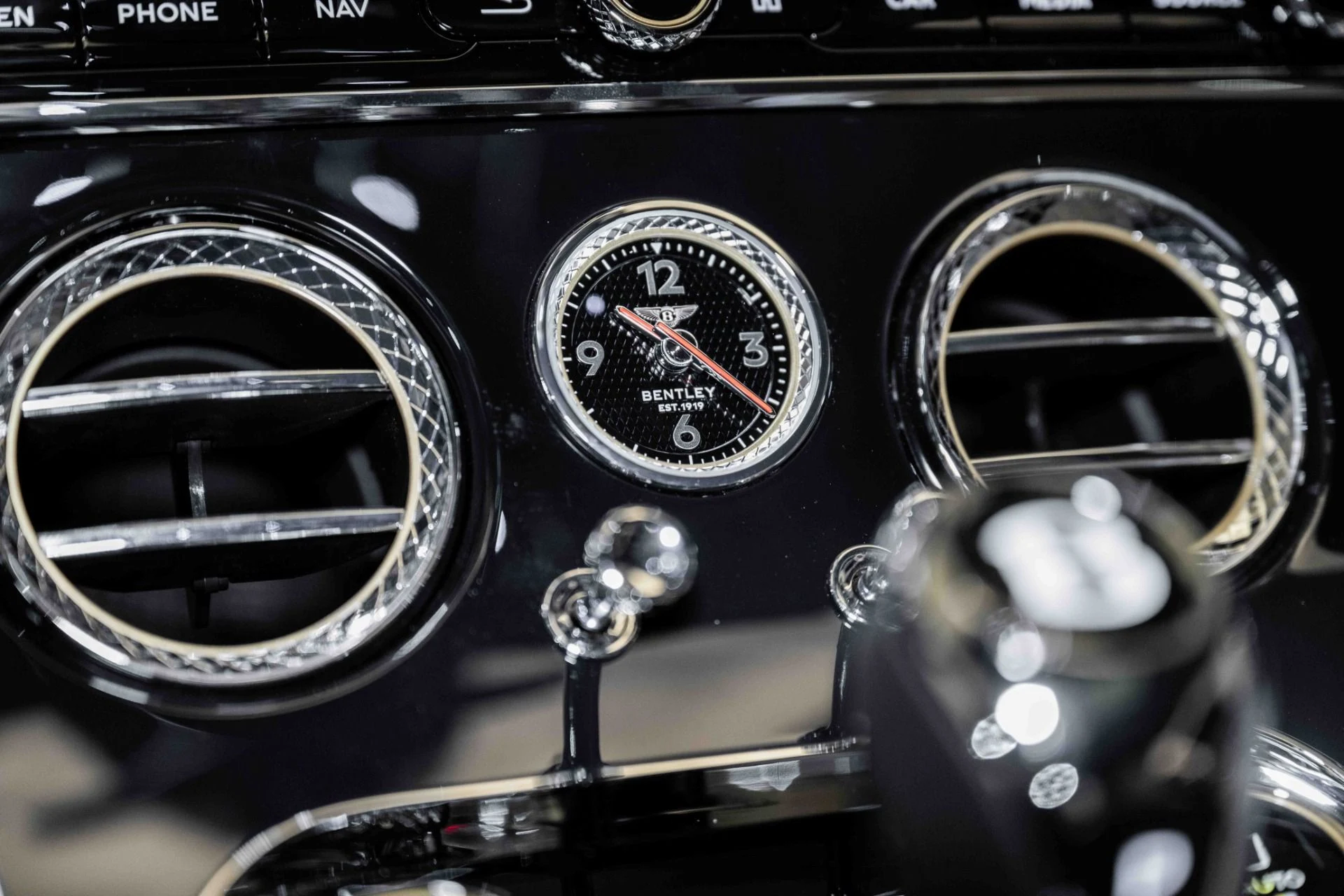 mph030_3819039216_Used_2024_Bentley_Continental_GT_Speed_1718899398_16f601d766