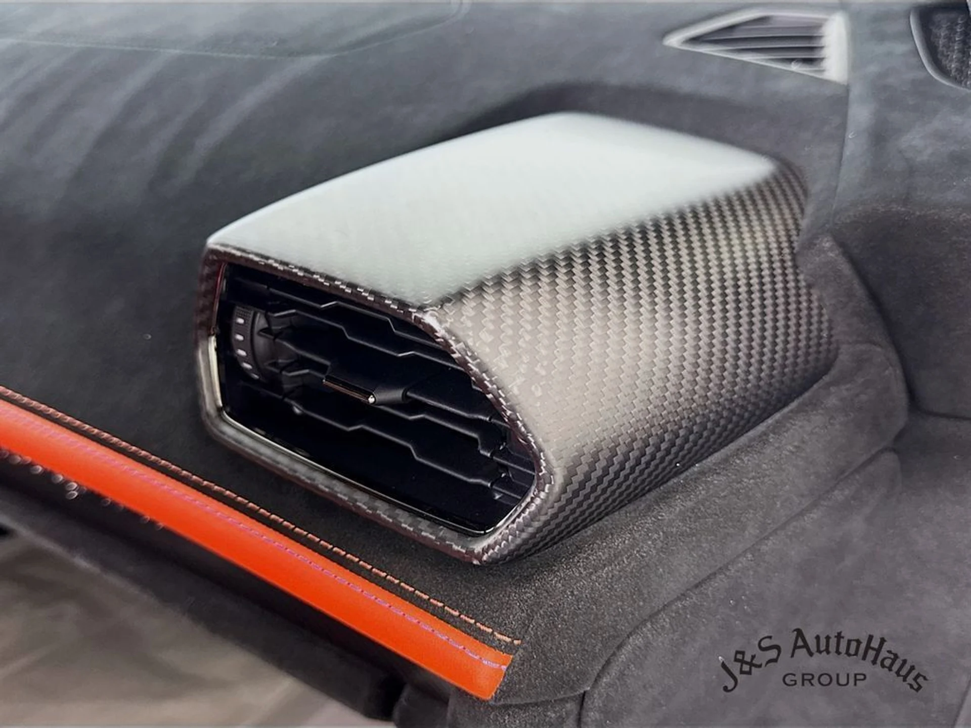 mph030_3832936196_wmkfr2ot6k82dvhf20iu4i9yr2vy_965da0ac70