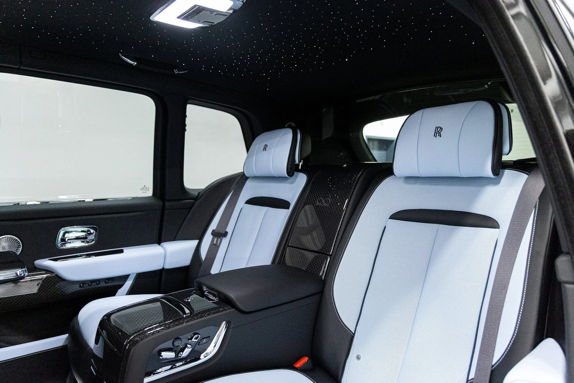 mph030_3839024058_63c16b3422dd57c6dcfdb4114f51ff03x_ce4121dd89