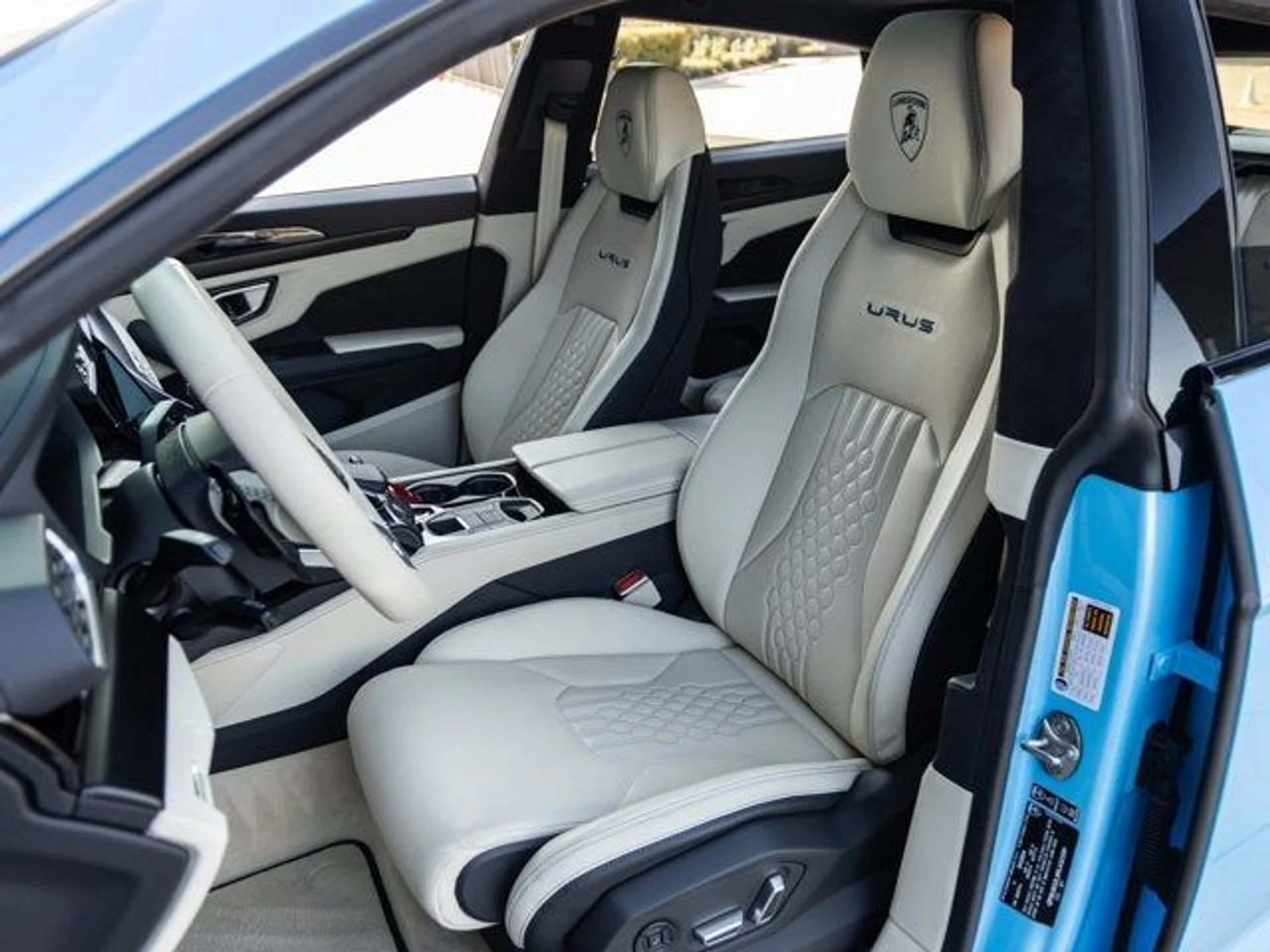 mph030_384016161_31_4870b3afe0