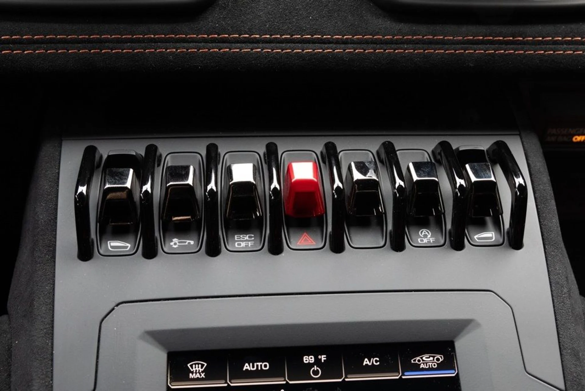 mph030_3845977513_2uy7dar9hqmm8mbwr9sihcyf53qt_becabeeed4