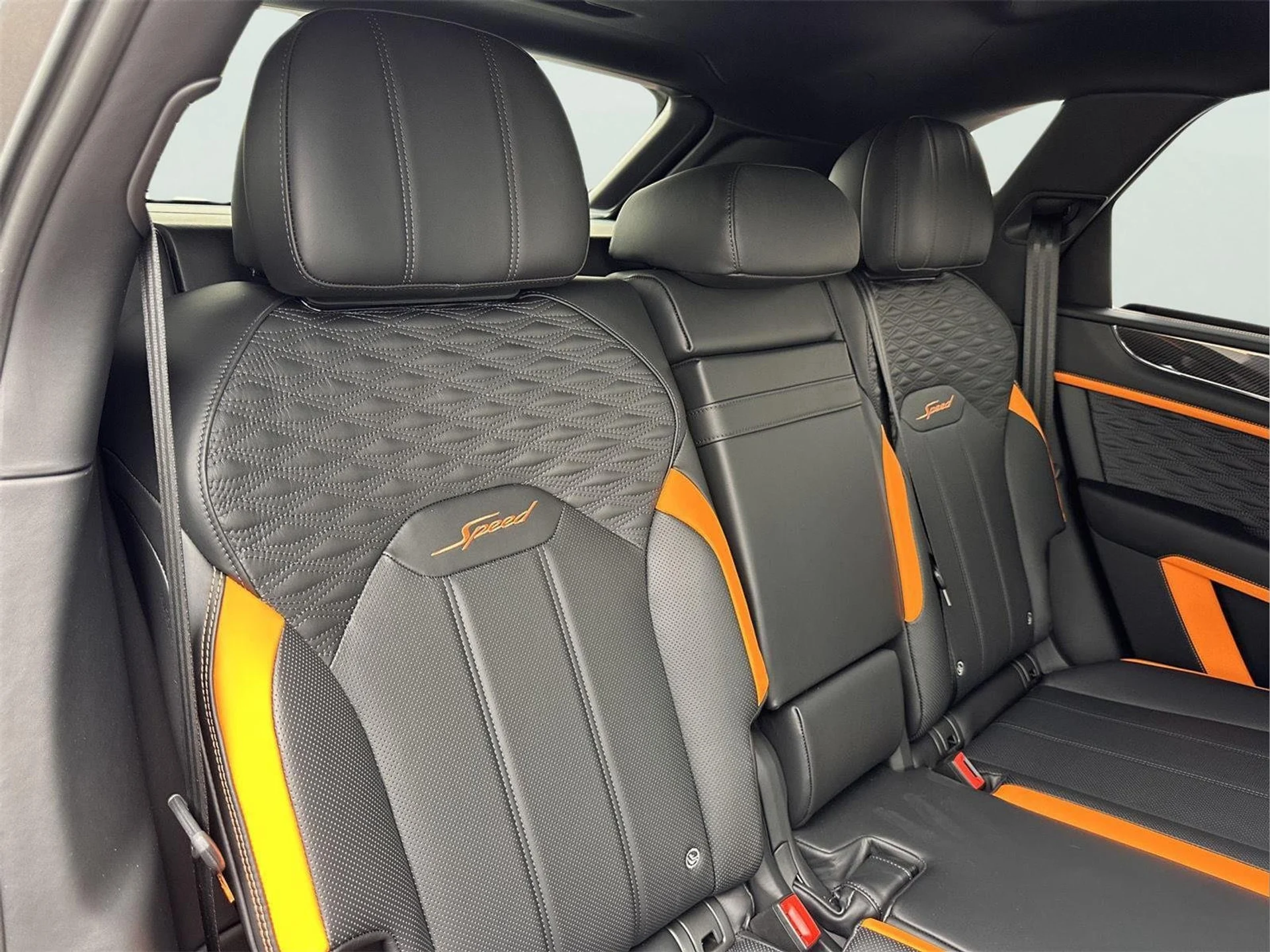 mph030_3852681873_9856271e52eb6ca078ba848fabc773d5_e209a512c7