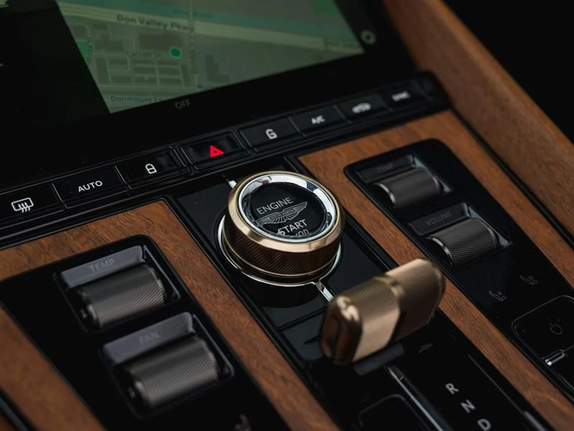 mph030_3853896896_uvvpi5ju_d49d793d8e