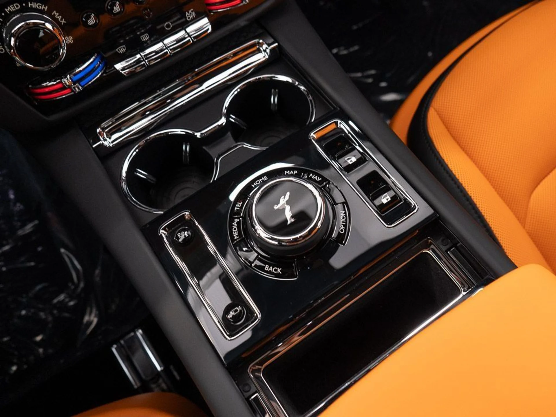 mph030_3856441151_5a30d9546a50bfedcef84b4fa1191ee2_7104c928bf