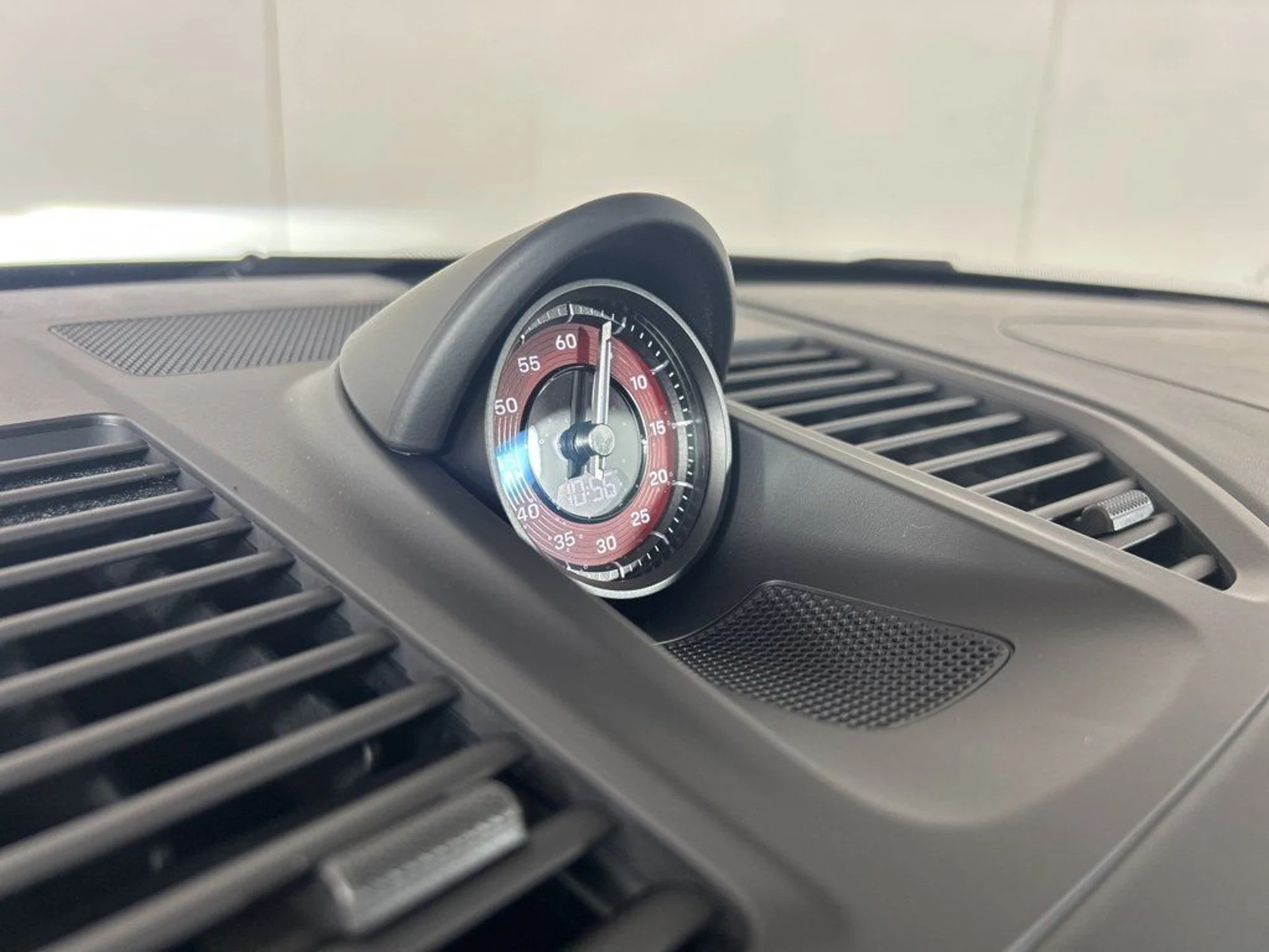 mph030_385669471_95e1462386170b0bcff2d03a0d69097d_eda83e7699