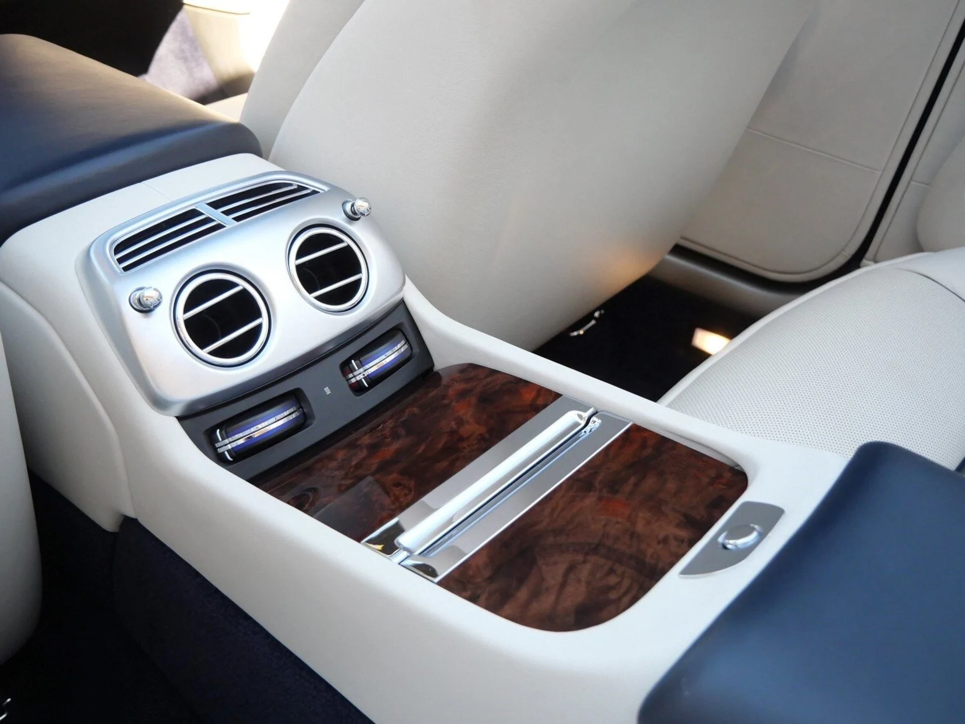 mph030_38571053_2580772eadaa2653150f97b80ac4516cx_8b33047f61