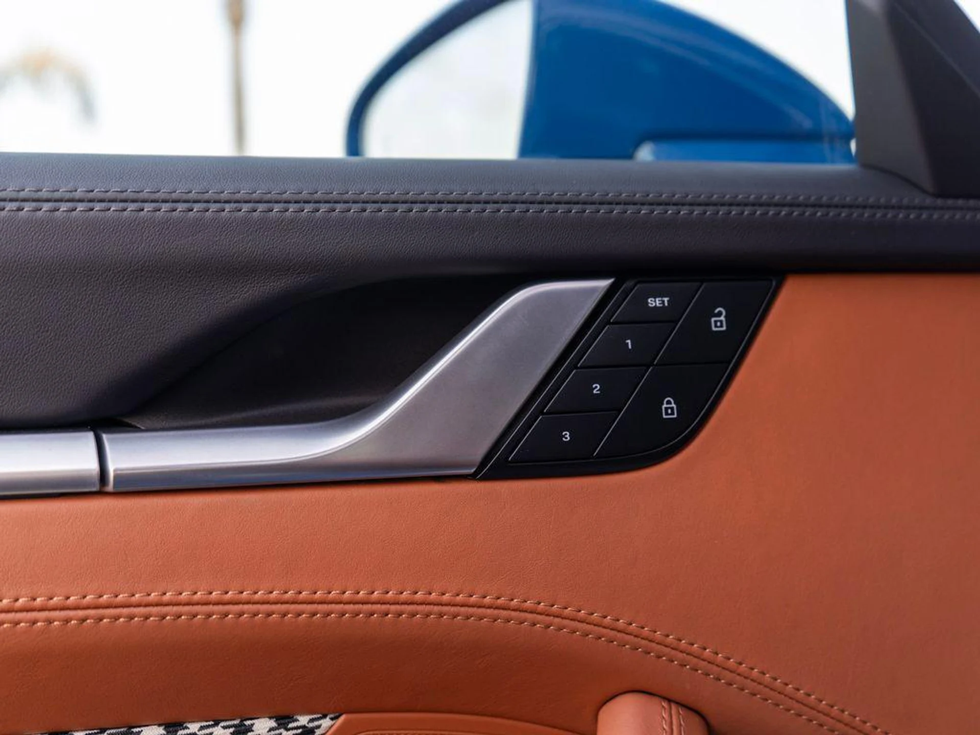 mph030_3857297849_xys2y_Lt_RO_Rl_Mt_X3_Pl_Vtv_Wf185z4_46bceb29ff