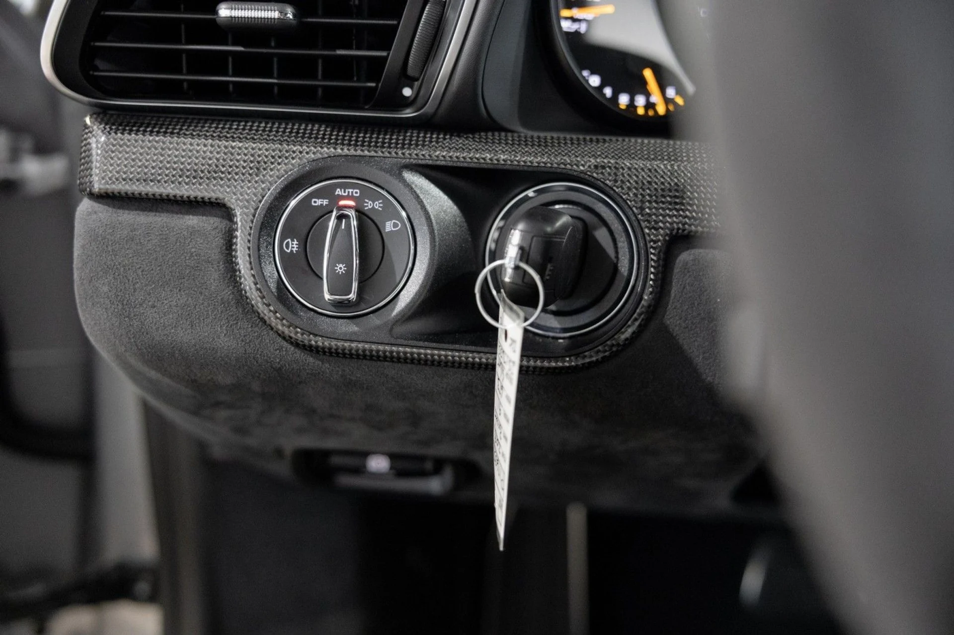 mph030_386666249_OA_e7386a1064