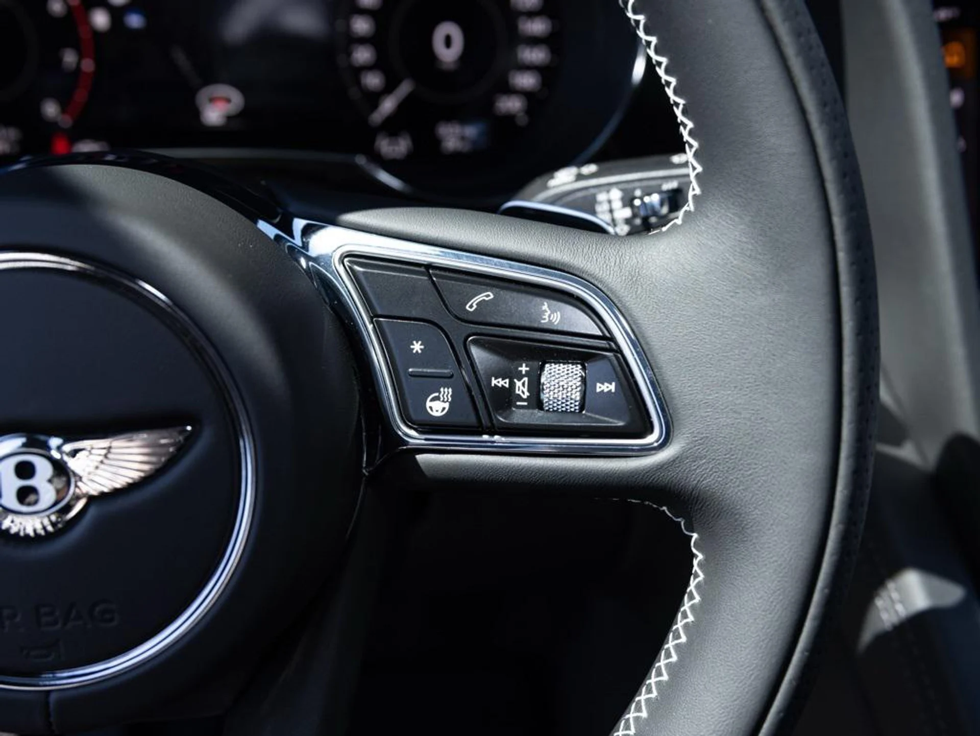 mph030_3867928353_407780630_69464458604a396795b9f3e7_ae647112a2