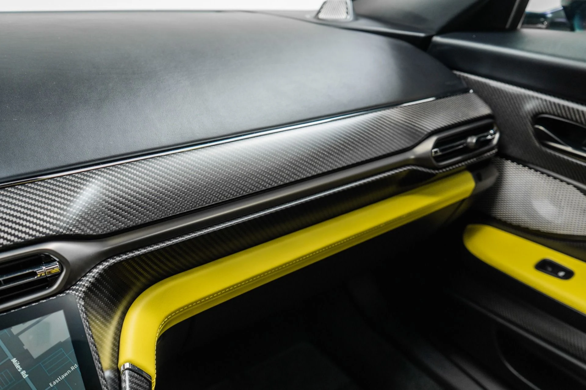 mph030_3875001416_Used_2025_Aston_Martin_Vanquish_Huge_542_K_MSRP_Low_Miles_Extensive_Carbon_Fiber_1786477789_9679a4c486