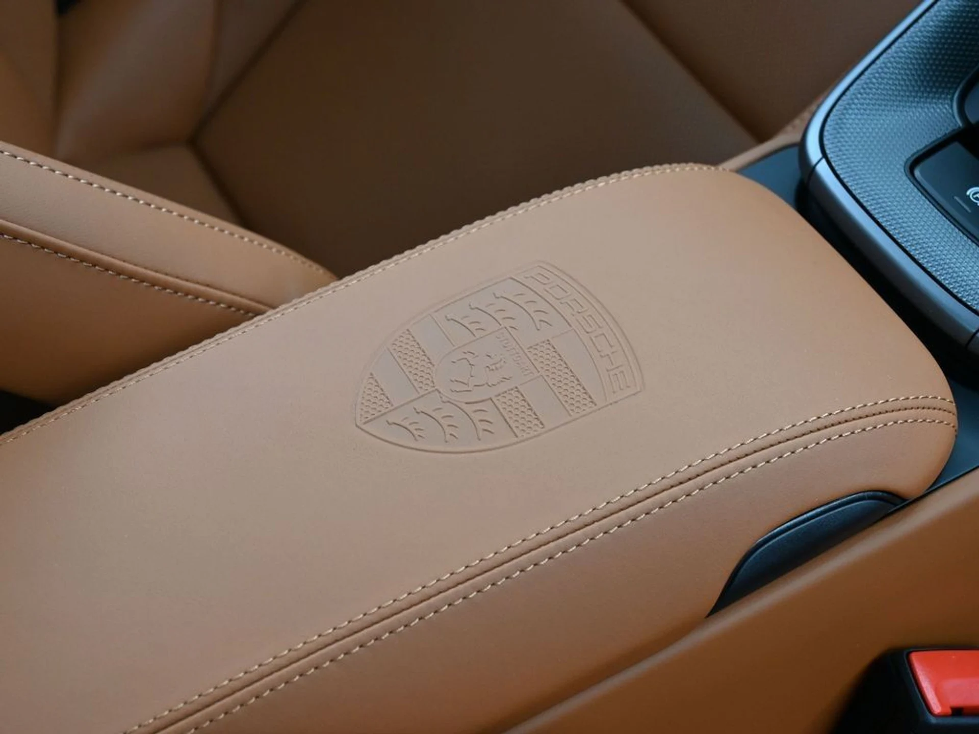 mph030_388000043_57769eb1b53a1256db04a3b6f35a2071_6f4e597637