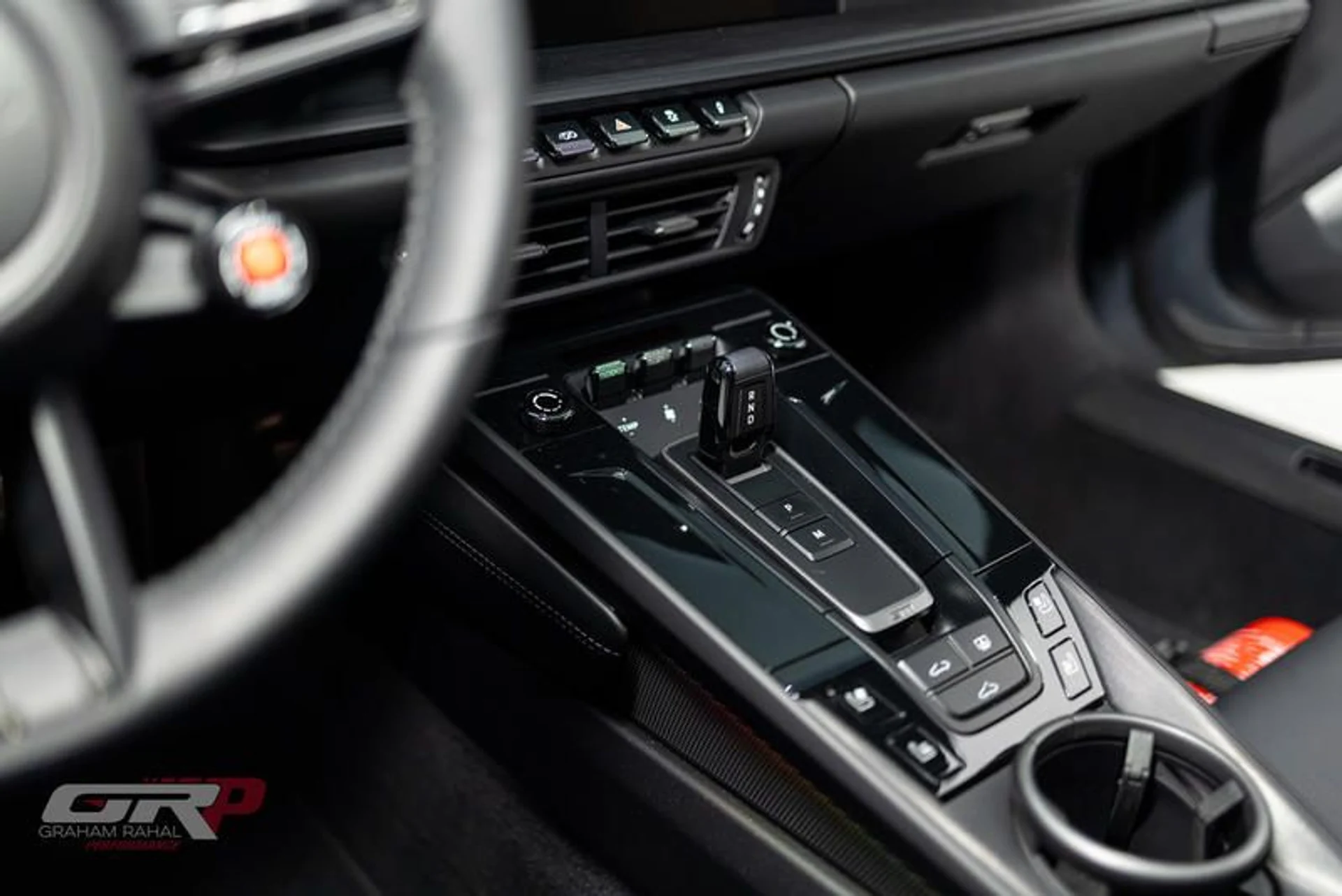 mph030_3889552684_A3636002_E19_A_4_DD_1_90_F5_9_D0814_AB_5_BF_9_5cd1ed97e0