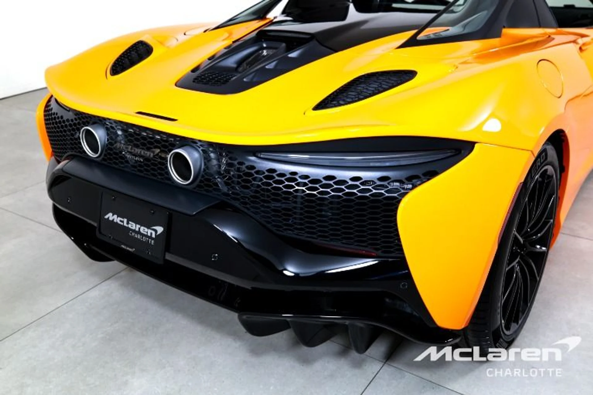 mph030_3901021485_New_2026_Mc_Laren_Artura_Spider_81b4025593