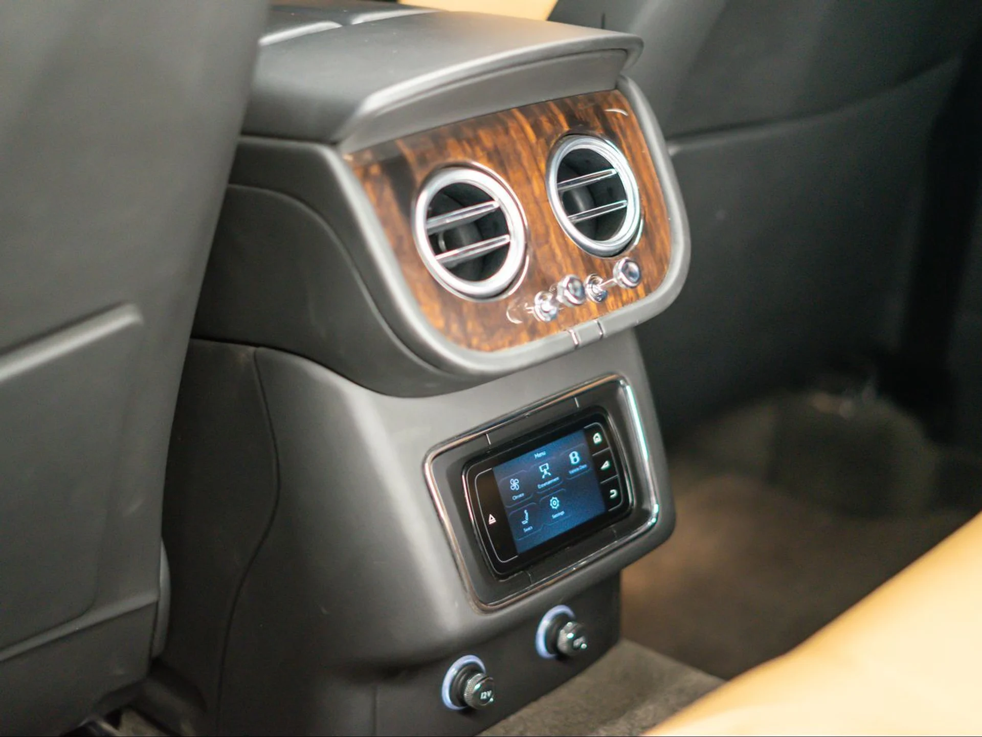 mph030_3905108254_4867fafa8c8a792dbbbe62dbc63f53b8_d9303e99da