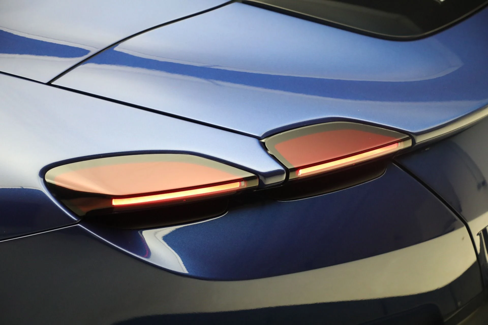 mph030_3915776862_Used_2025_Ferrari_Roma_Spider_1761945152_86cc09e5fd